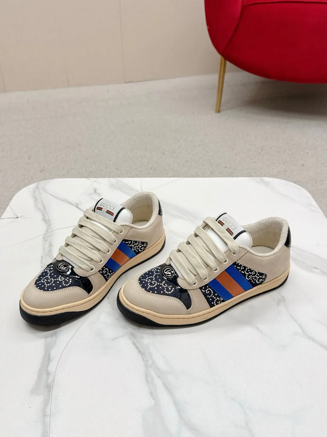 Кроссовки Женские Gucci 4784215
