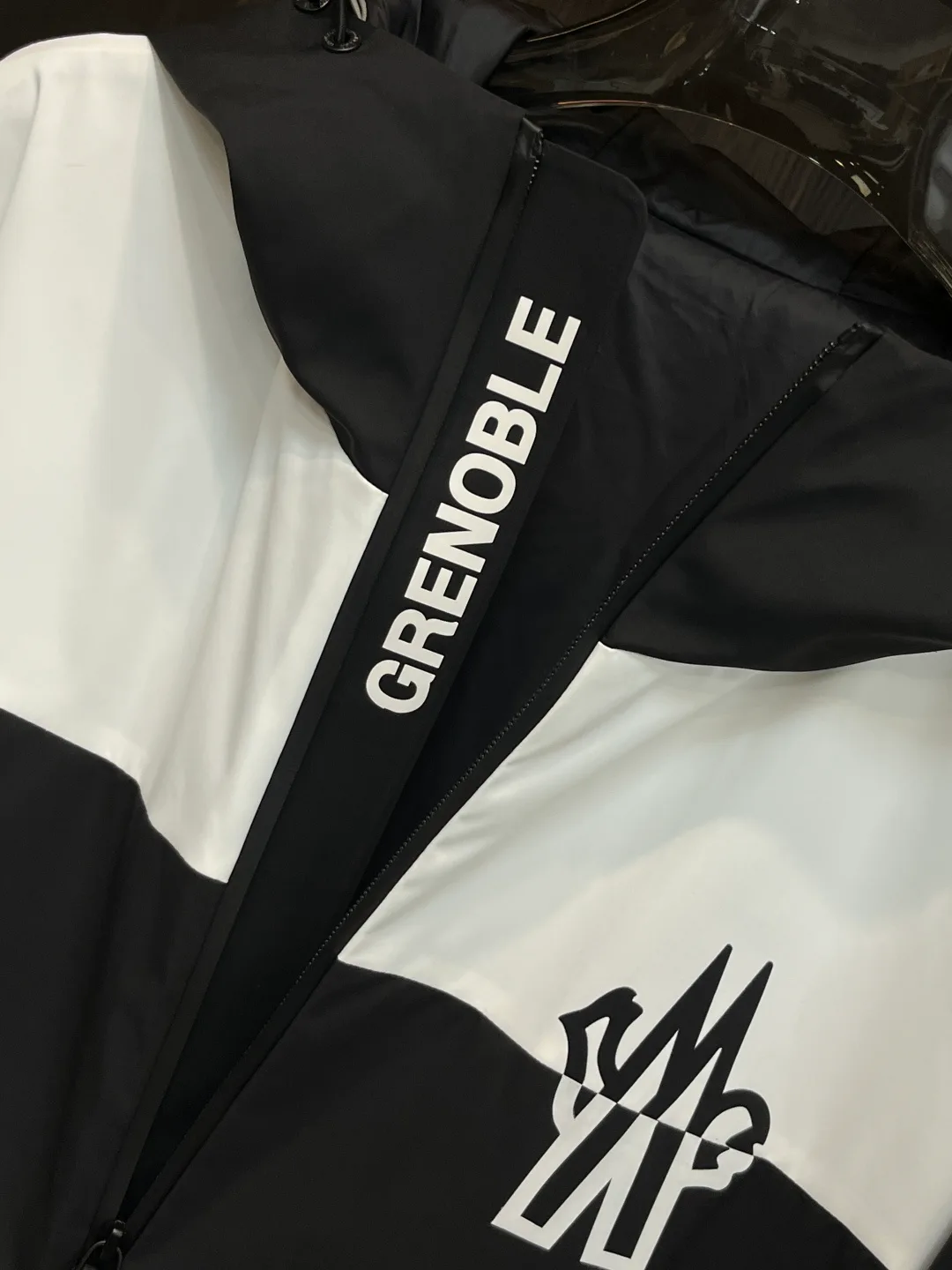 Куртки И Пуховики Мужские Moncler 5058189