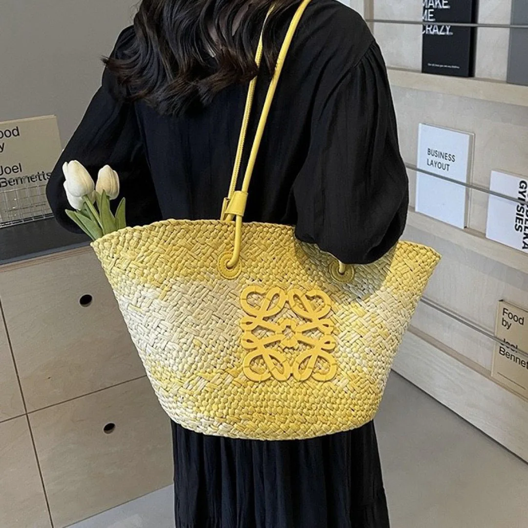 Классические Сумки Женские Loewe 11633346