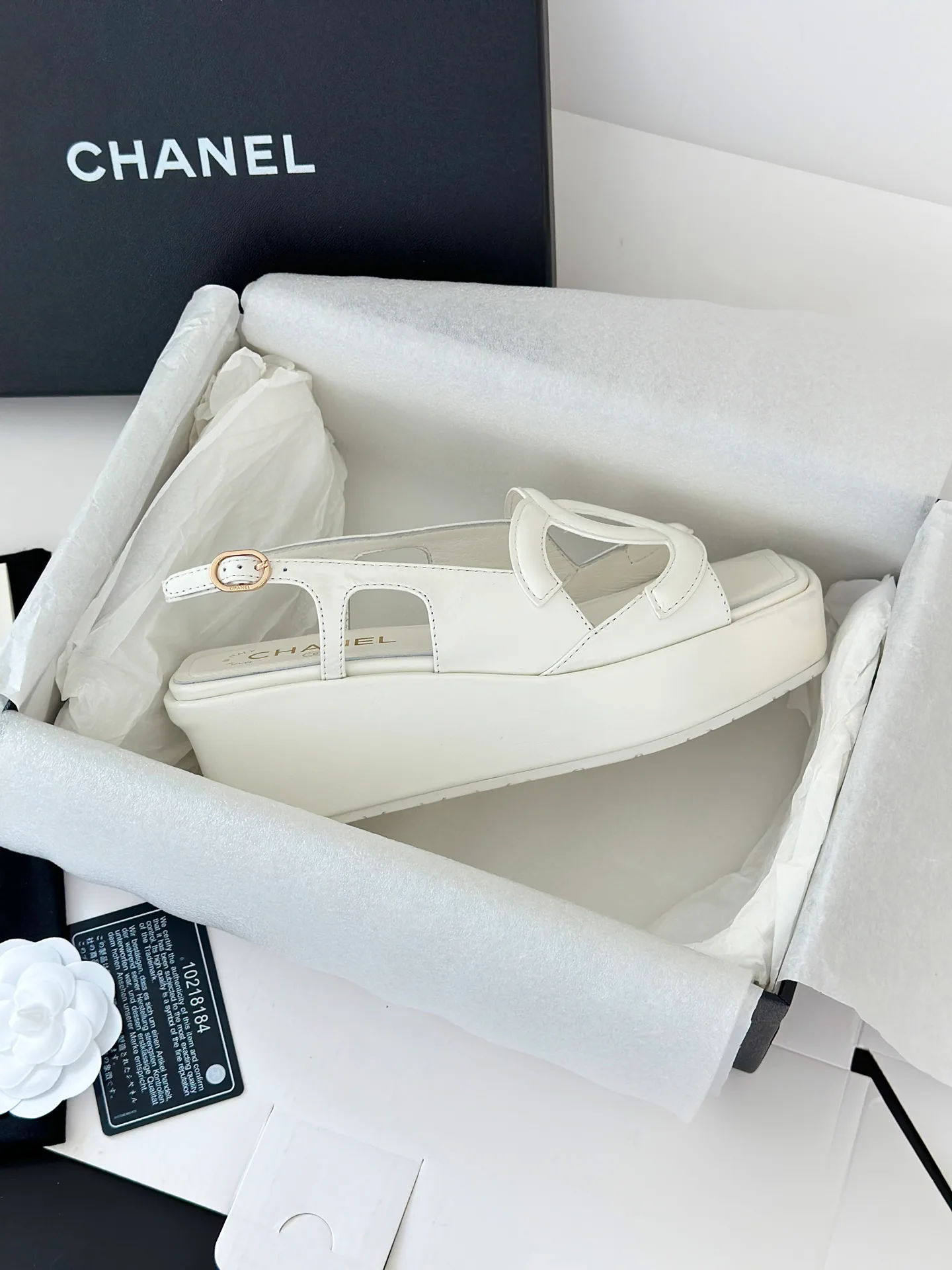 Босоножки Женские Chanel 18143038