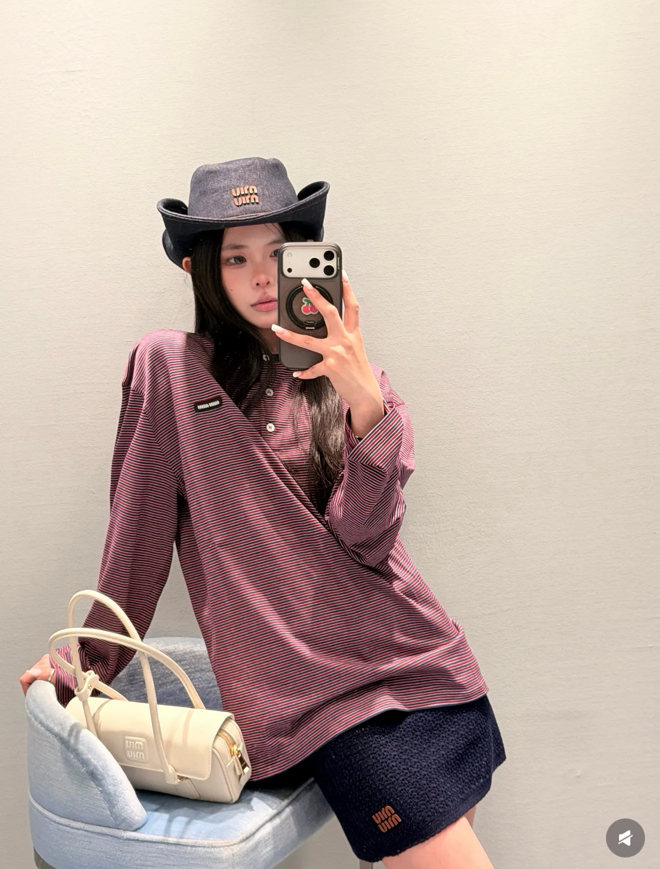 Футболки Женские Miu Miu 17648382