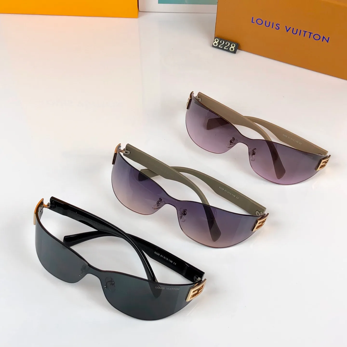 Очки Louis Vuitton 13135771