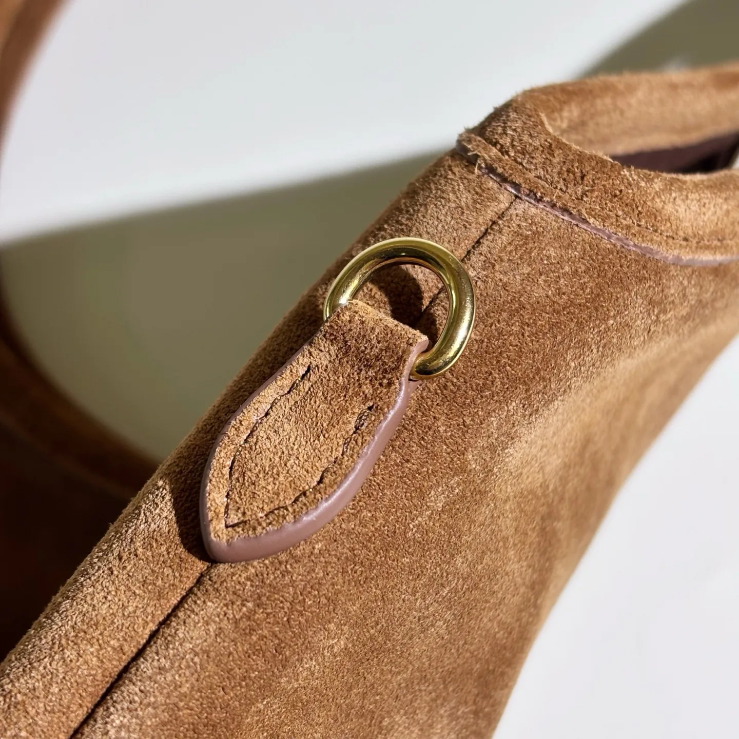 Классические Сумки Женские Miu Miu 10105218