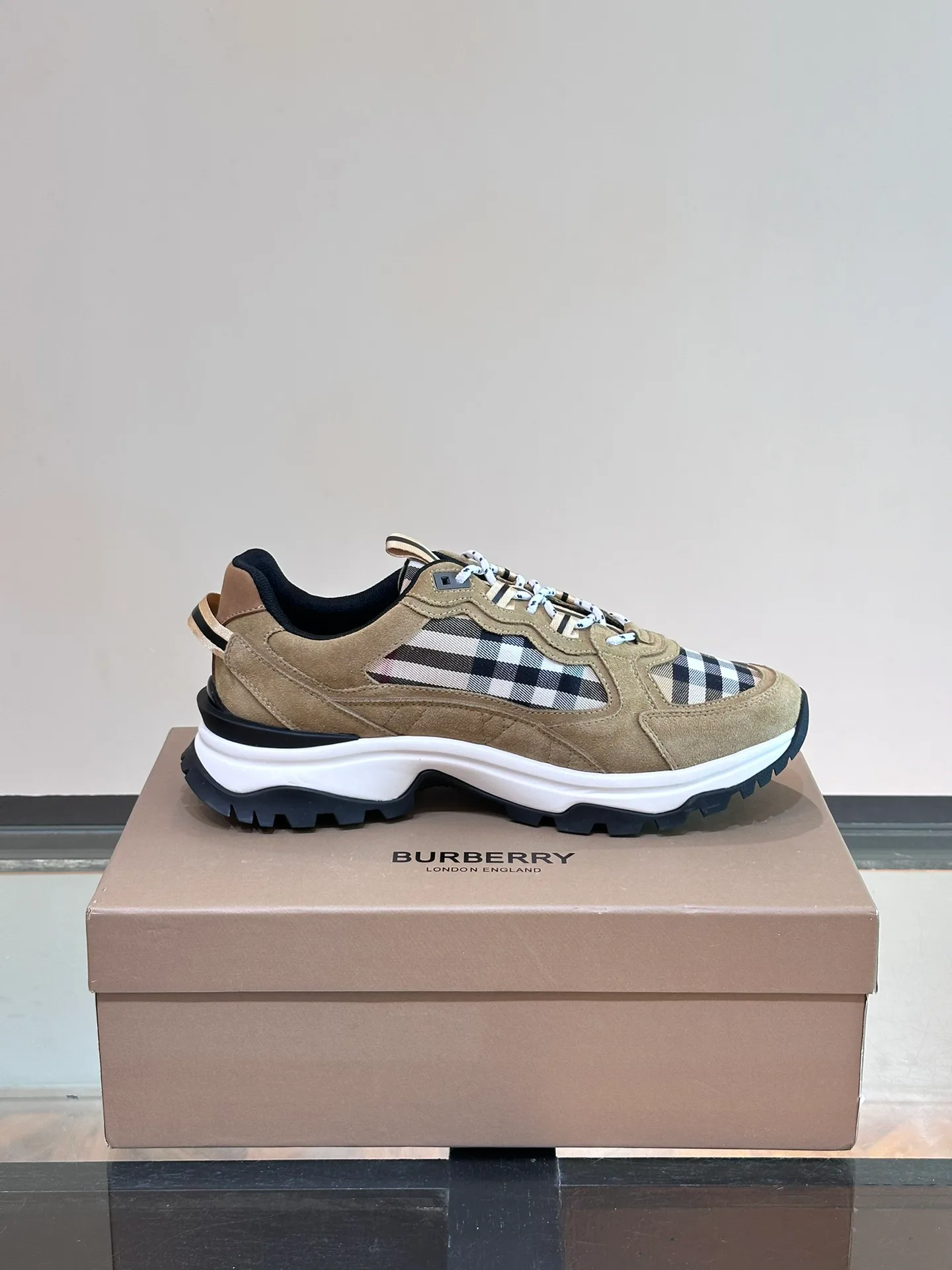 Кроссовки Мужские Burberry 1319070