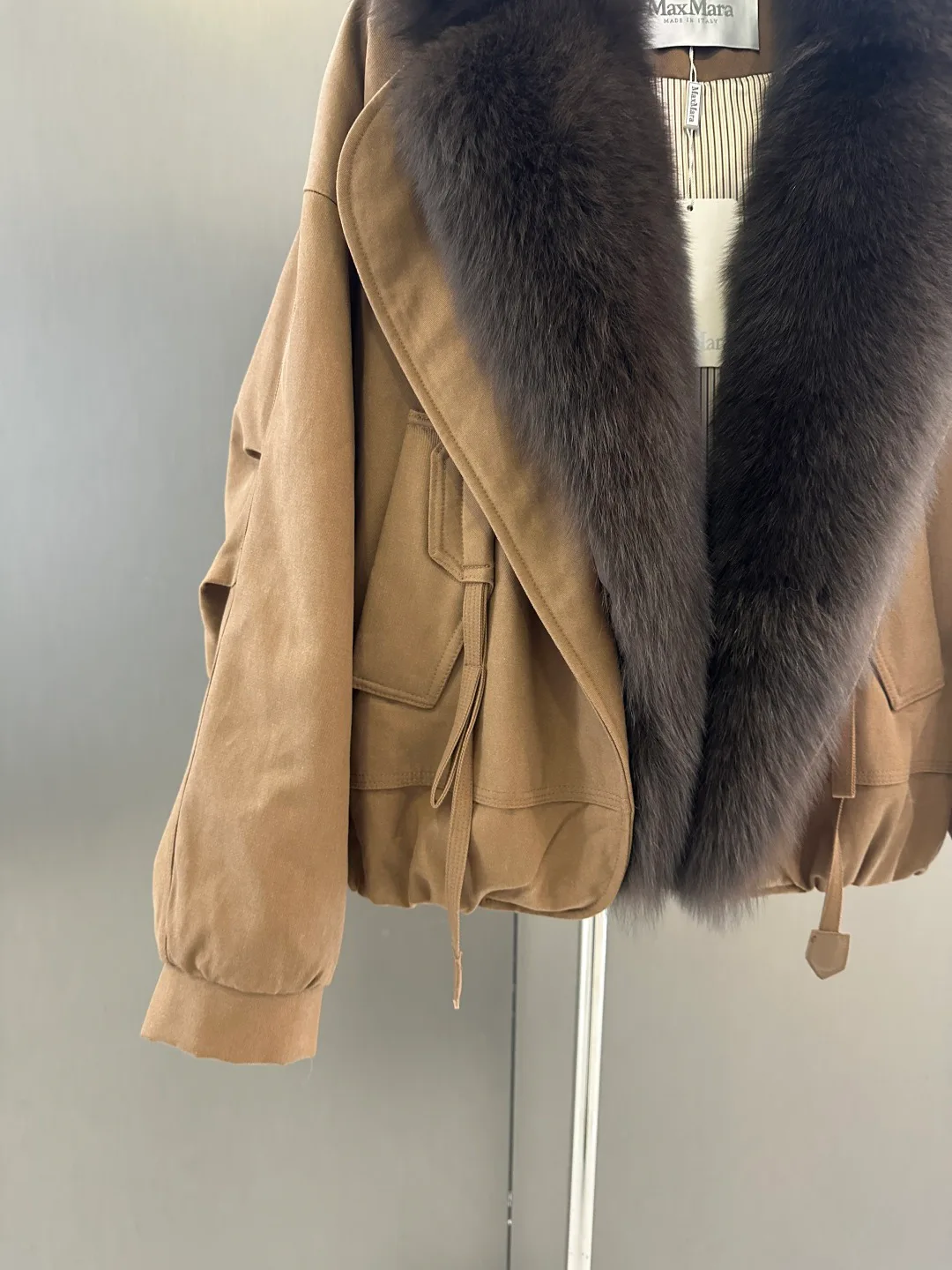 Куртки И Пуховики Женские Max Mara 550738