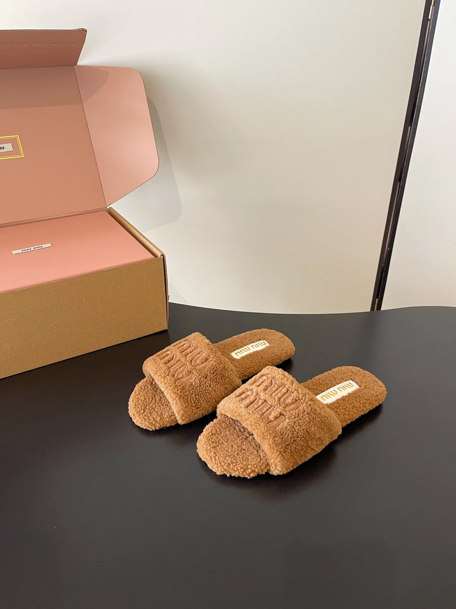 Тапочки Женские Miu Miu 1150737