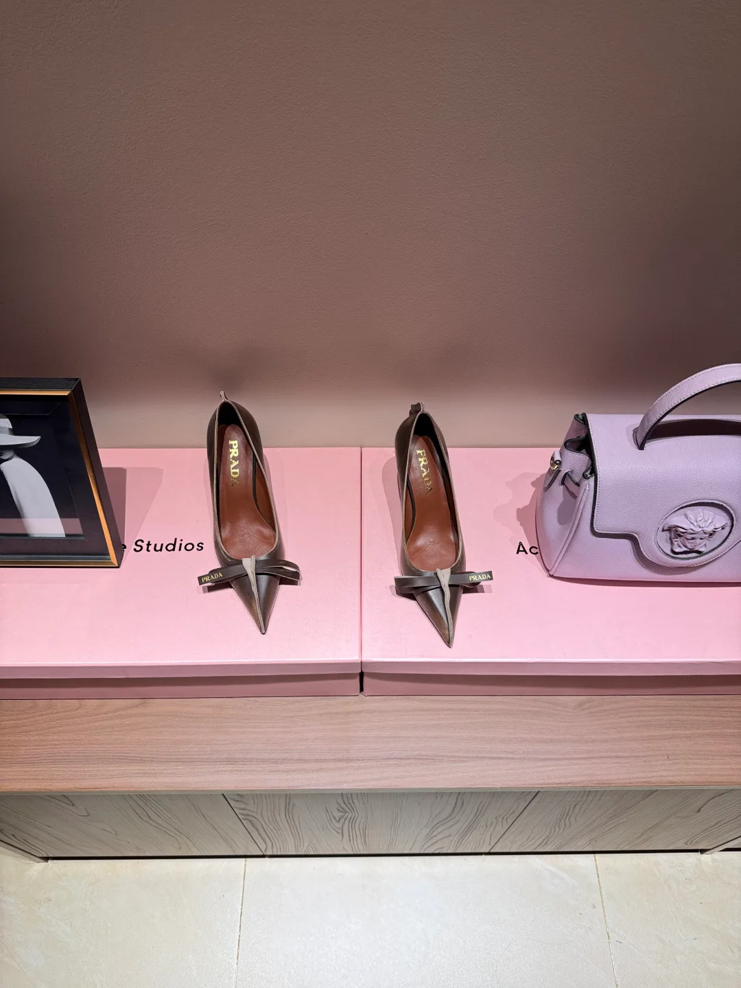 Туфли Женские Prada 11410345