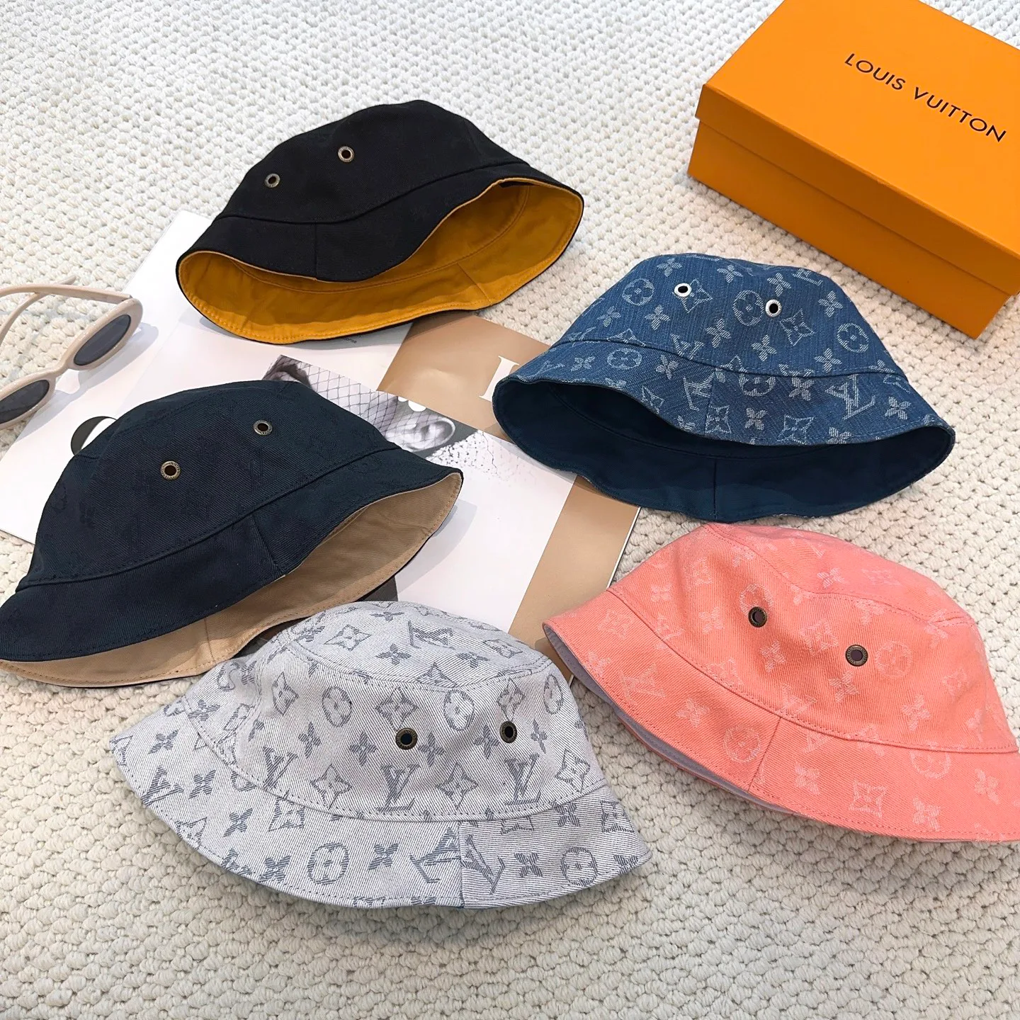 Головные Уборы Louis Vuitton 13294350