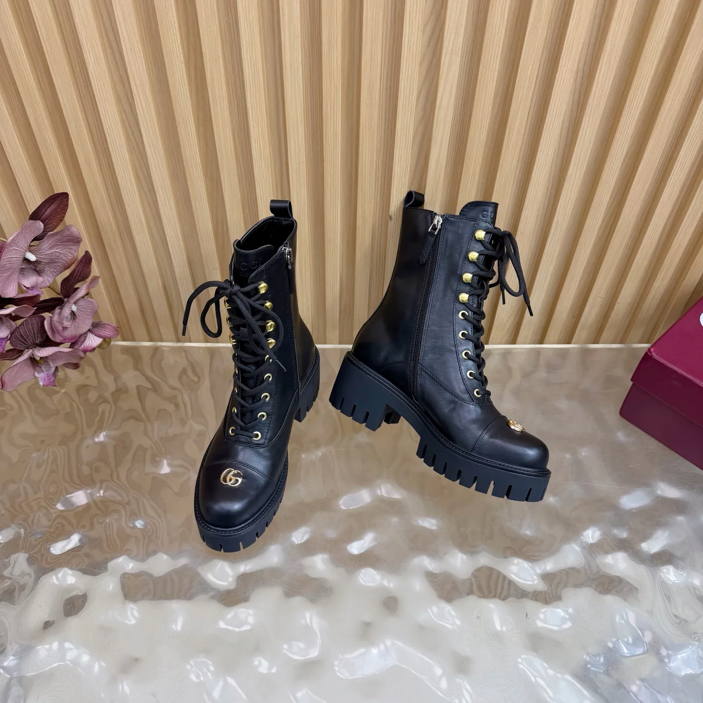 Ботинки Женские Gucci 19471771