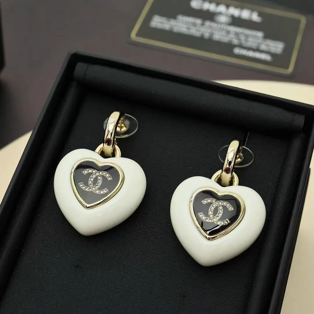 Бижутерия Chanel 273692