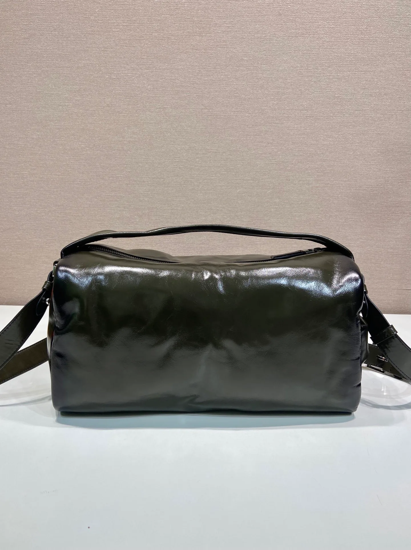 Классические Сумки Женские Prada 12874255