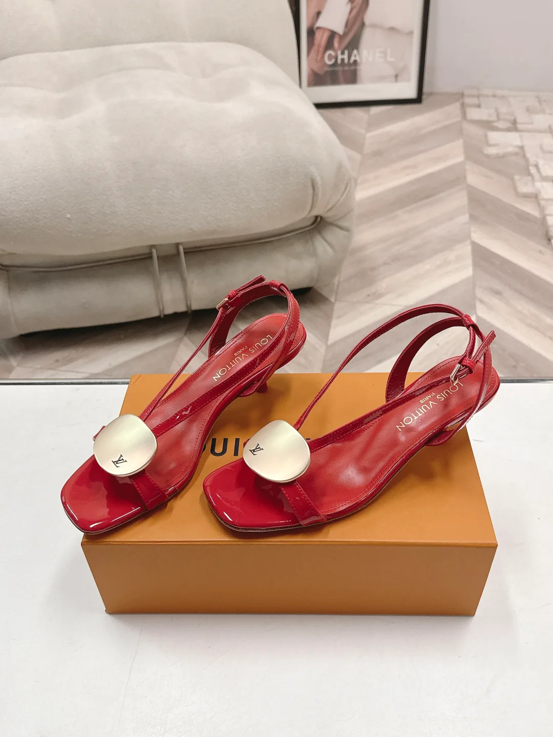 Босоножки Женские Louis Vuitton 17578111