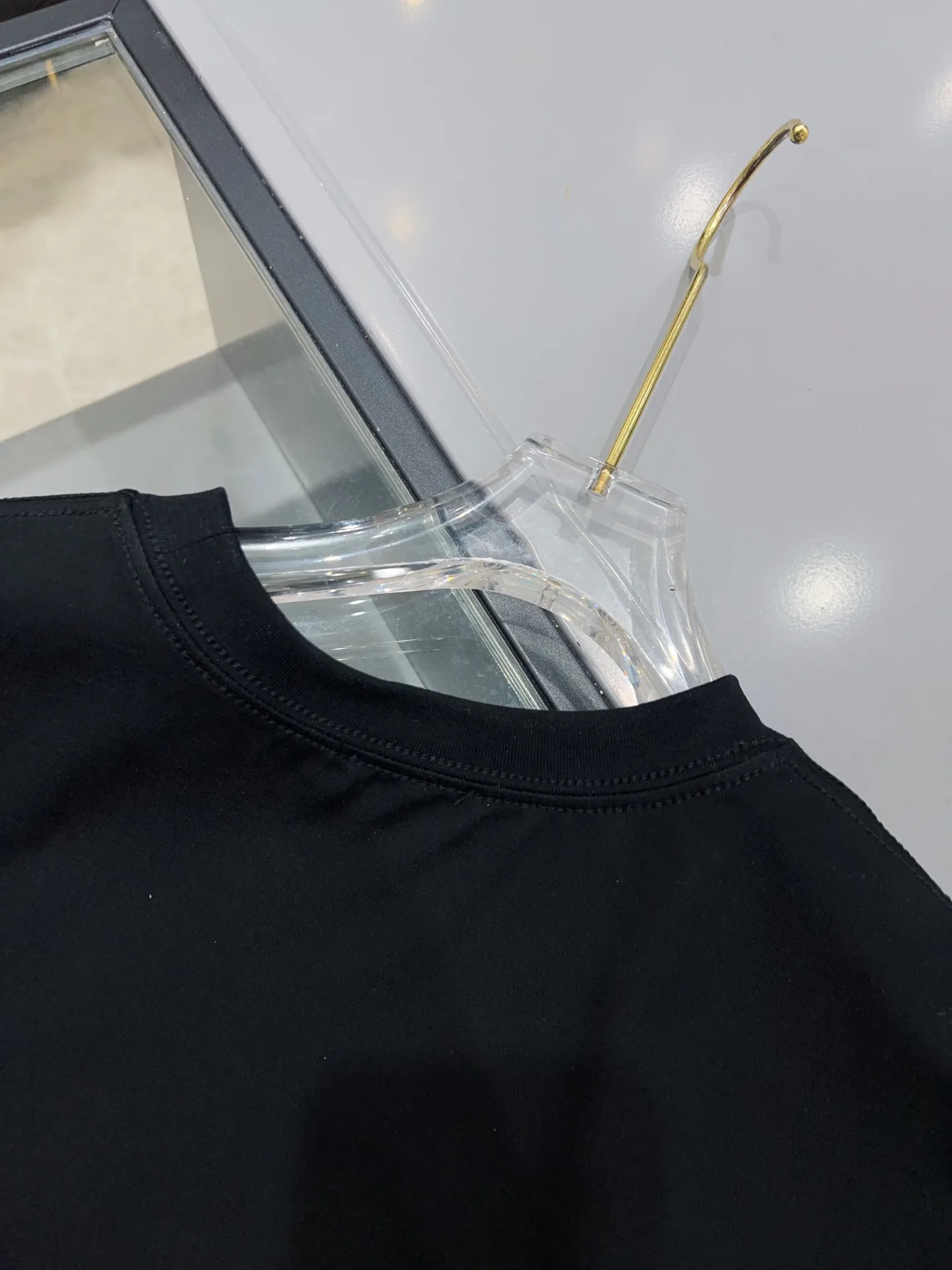 Футболки Женские Saint Laurent 13319720