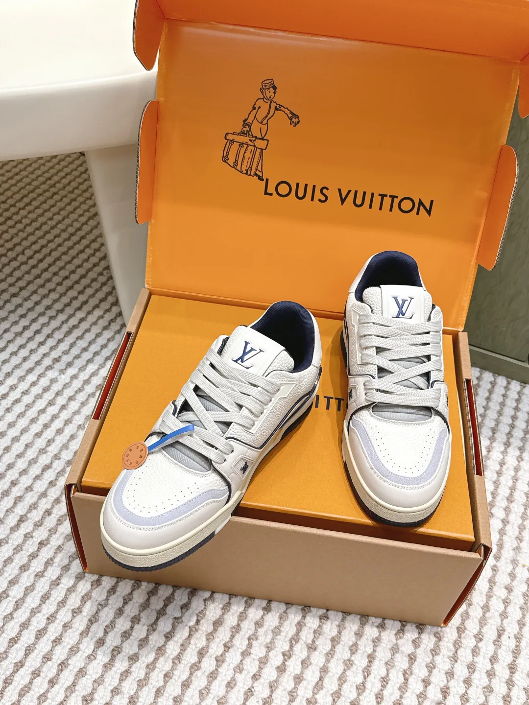 Кроссовки Женские Louis Vuitton 200726