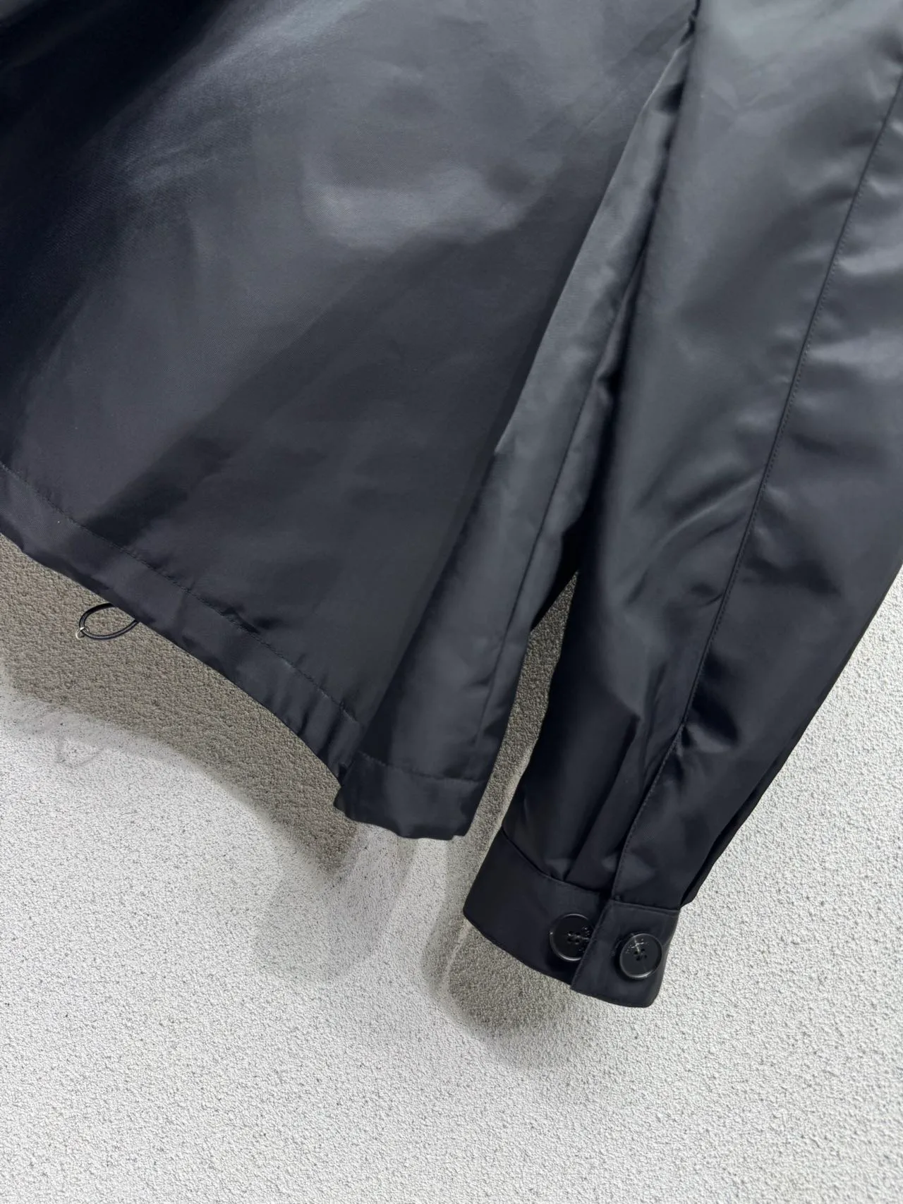 Куртки И Пуховики Женские Prada 18952916