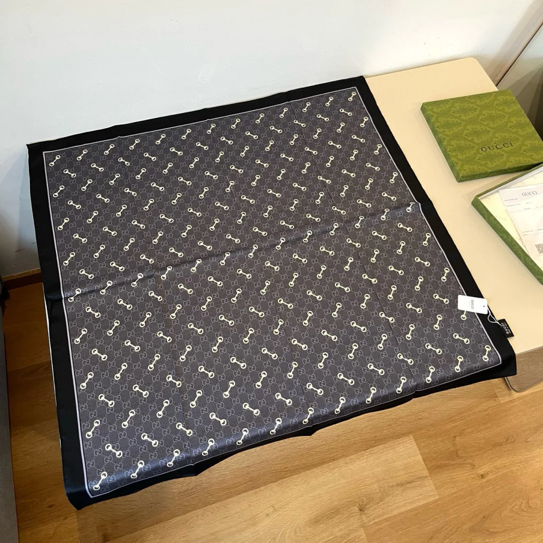 Платки Gucci 1780954