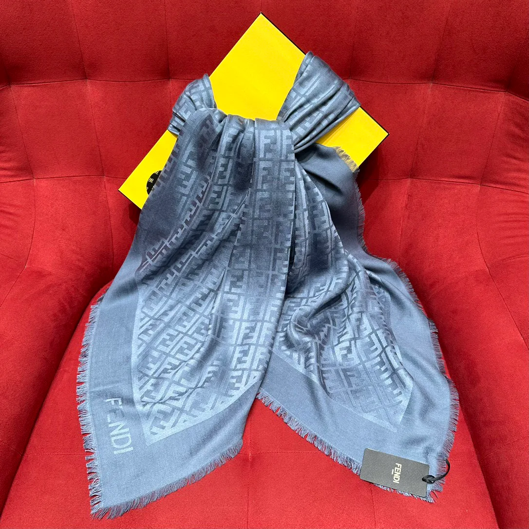 Шарфы Fendi 115117