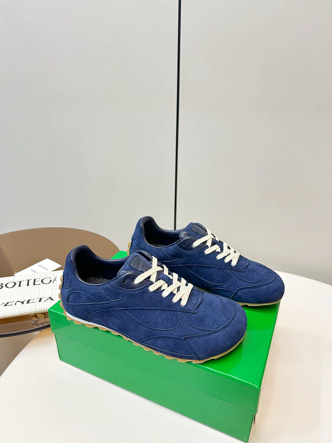 Кроссовки Женские Bottega Veneta 582528