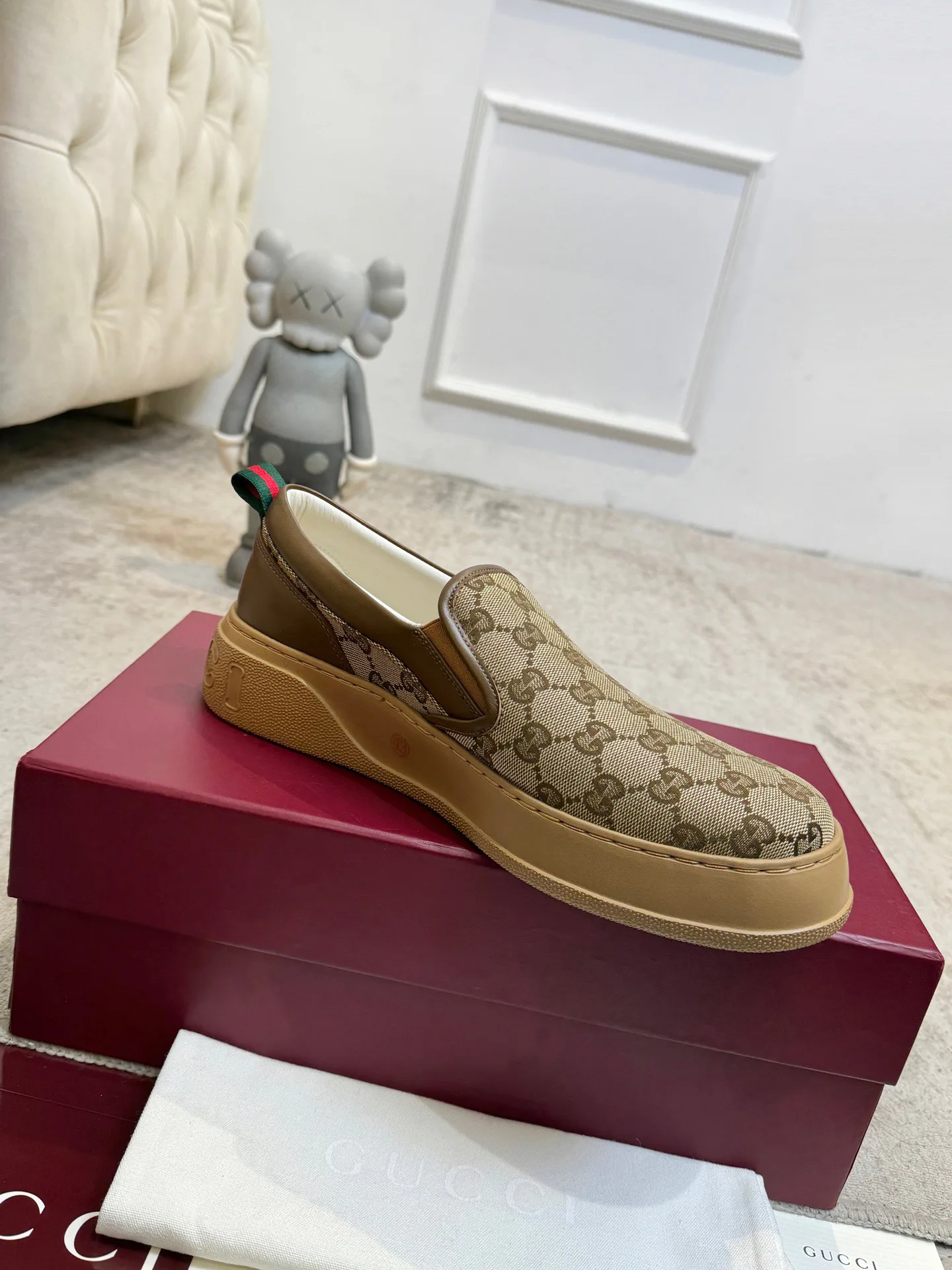 Кроссовки Мужские Gucci 19641384
