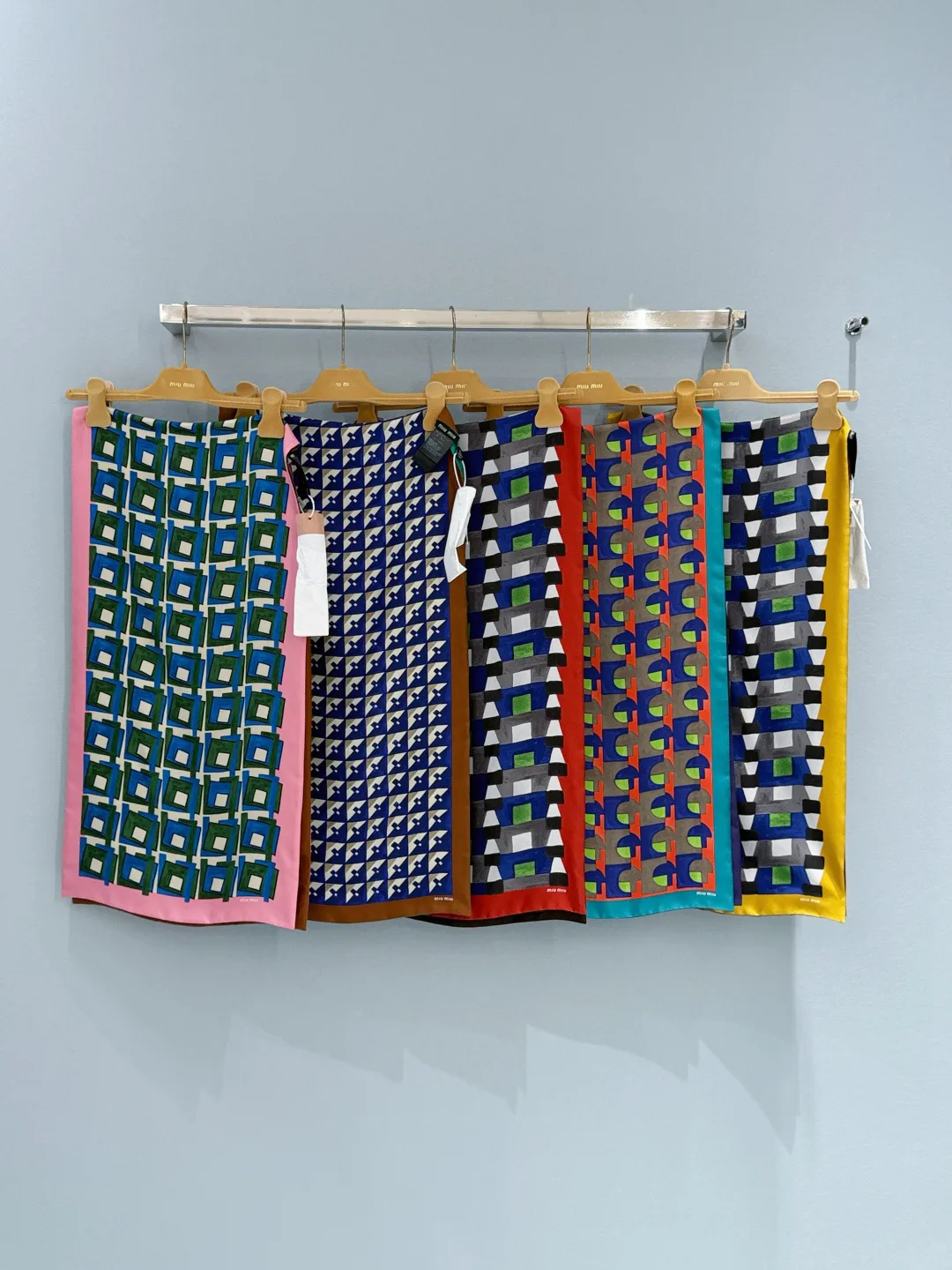 Платки Miu Miu 12157318