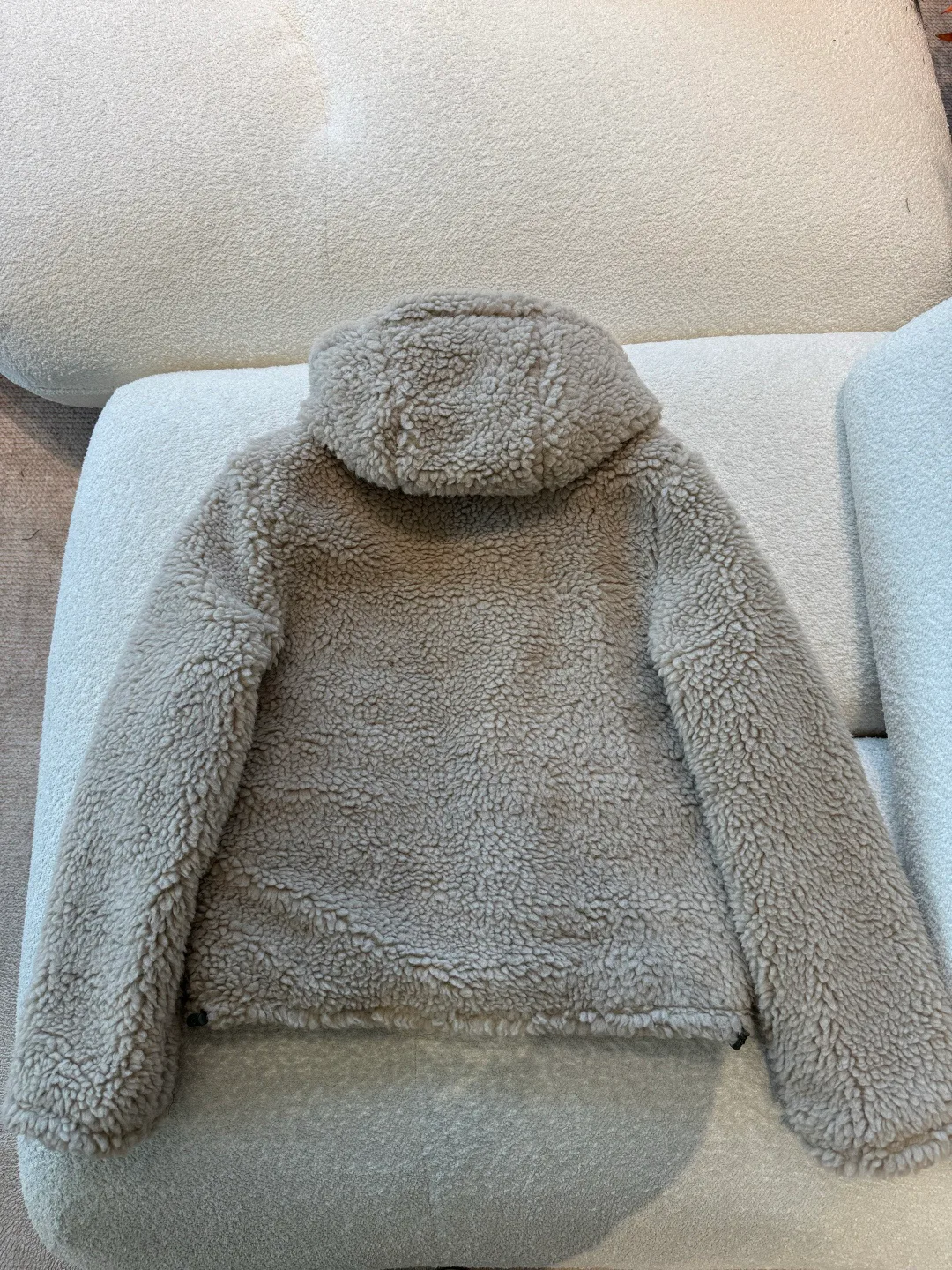 Куртки И Пуховики Женские Miu Miu 368389