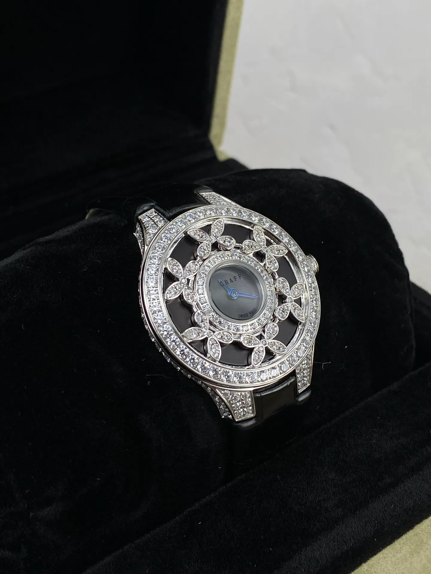 Часы Женские Graff 963491