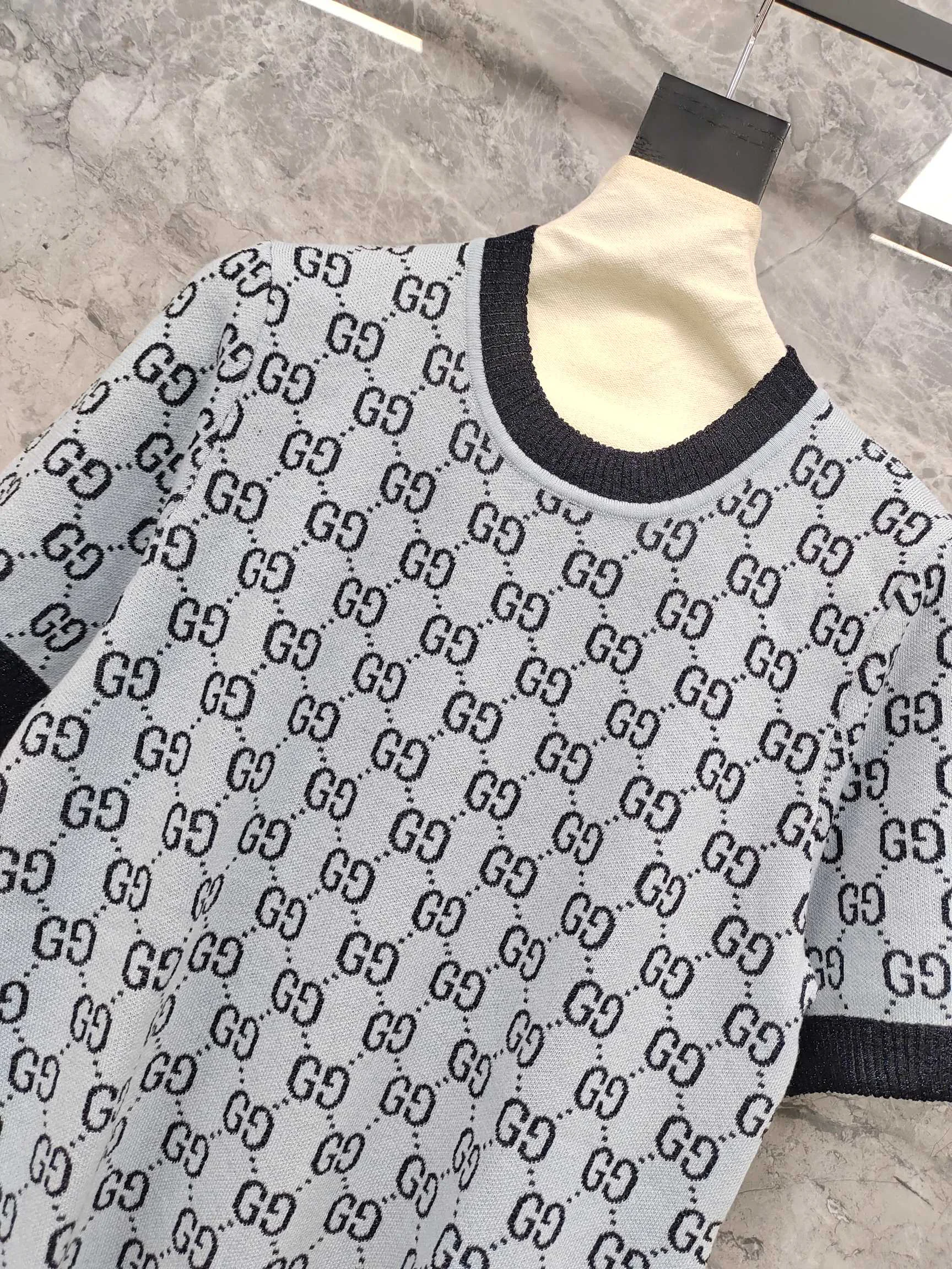 Футболки Женские Gucci 13549544