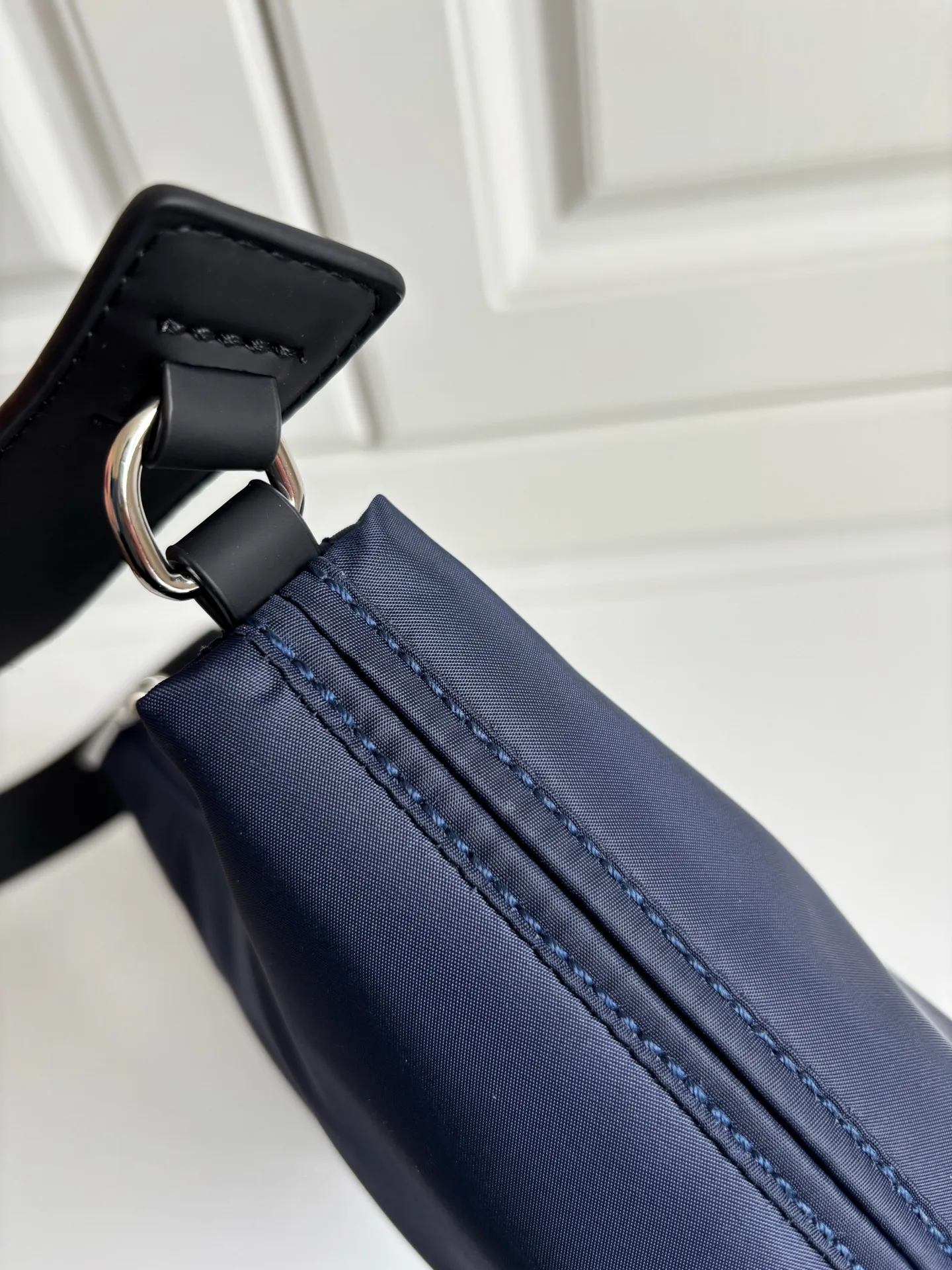 Сумки На Ремне Женские Calvin Klein 347307