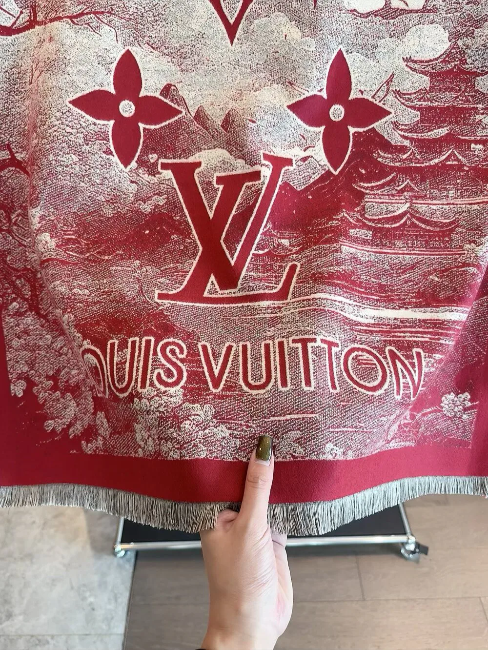 Шарфы Louis Vuitton 920454