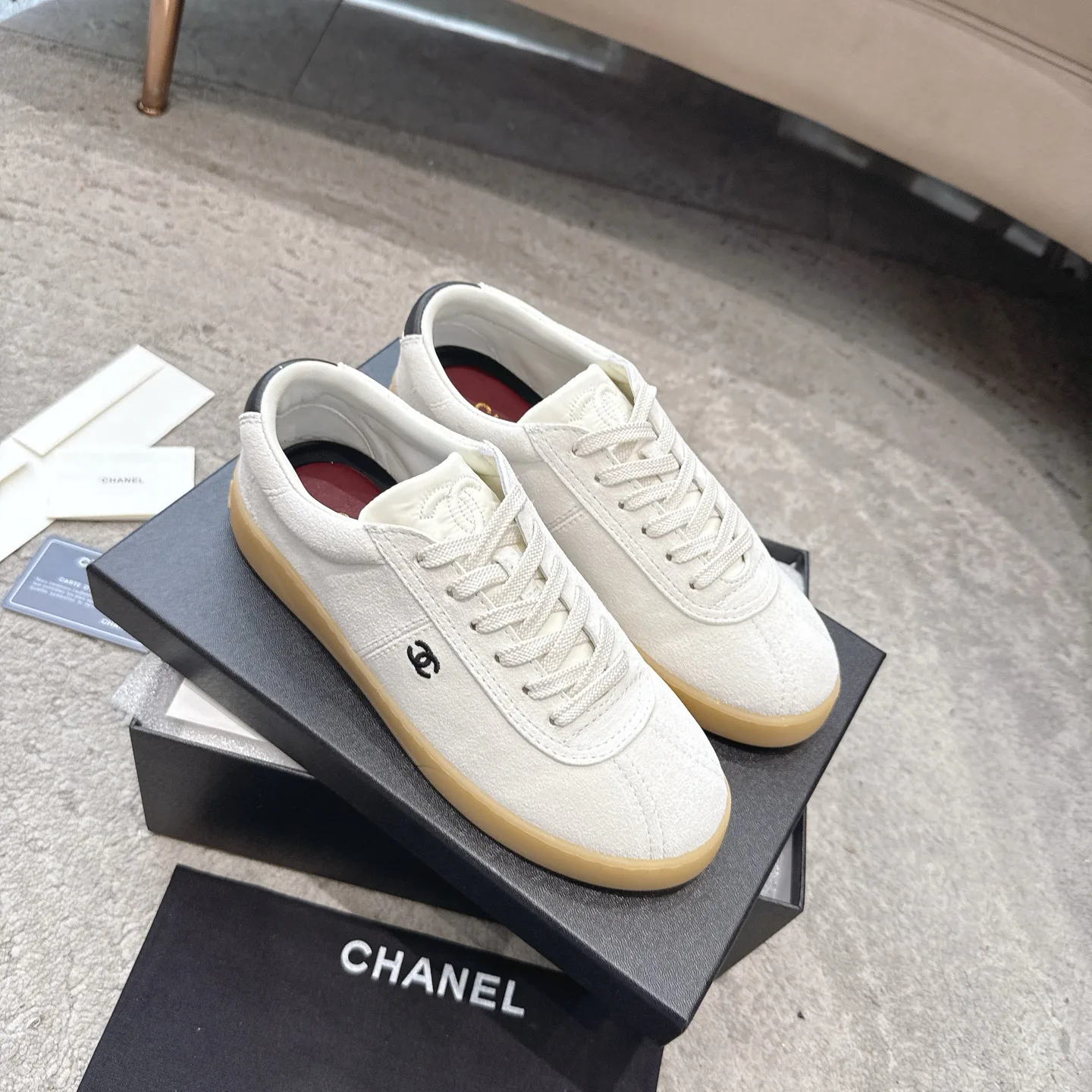 Кроссовки Женские Chanel 13332626