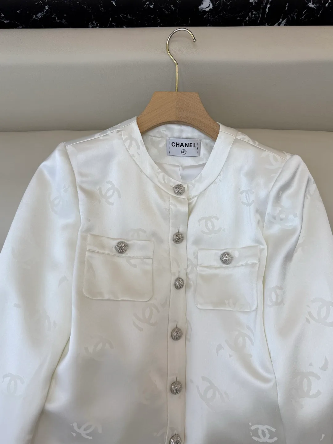 Жакеты Женские Chanel 10503317