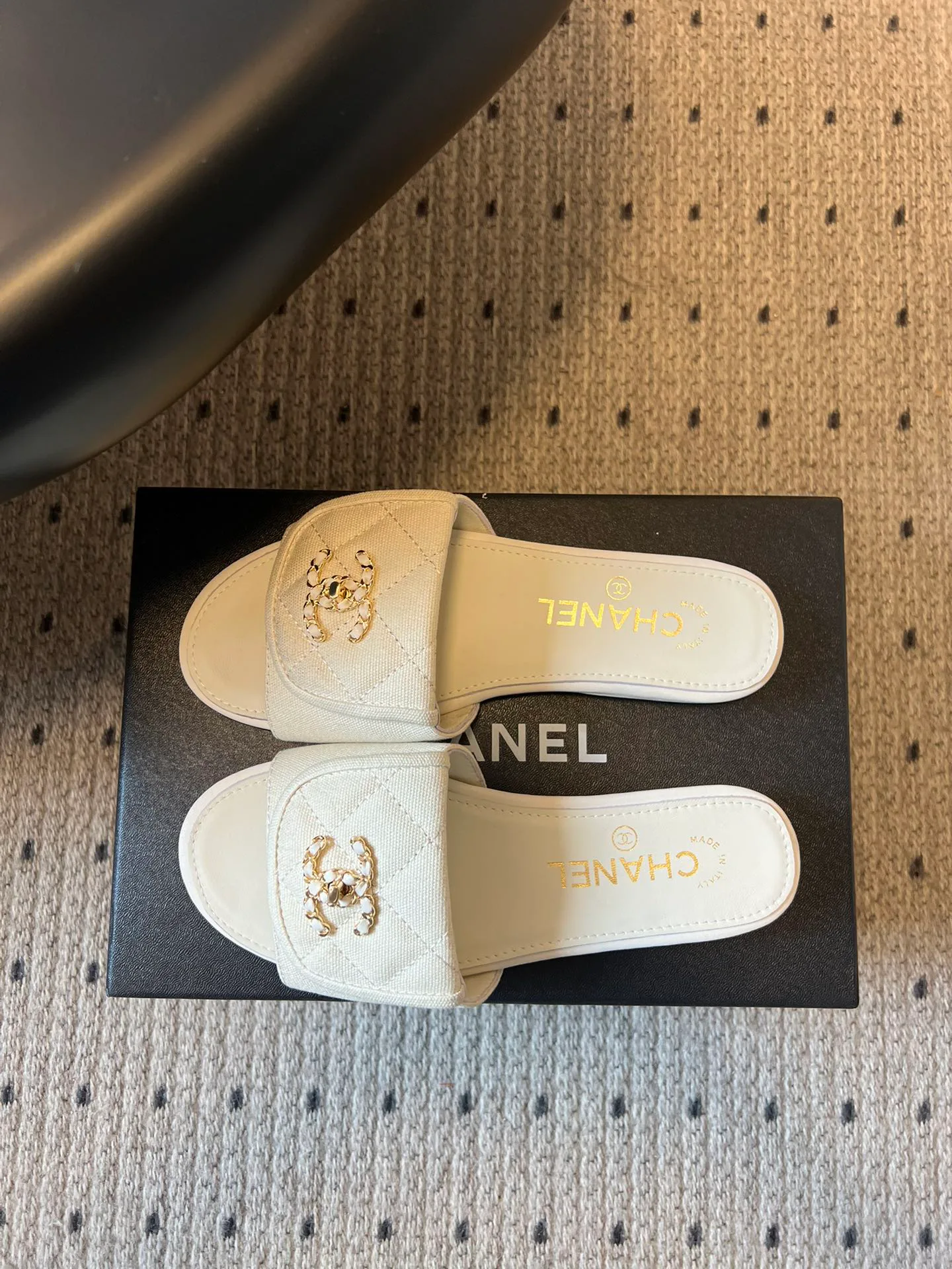 Шлепанцы Женские Chanel 5040570