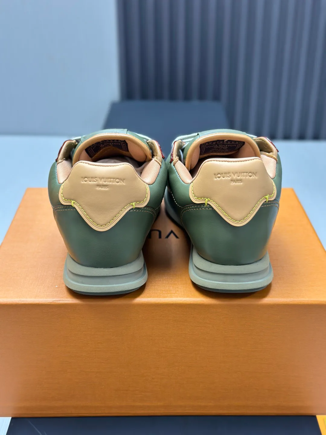 Кроссовки Женские Louis Vuitton 3470525