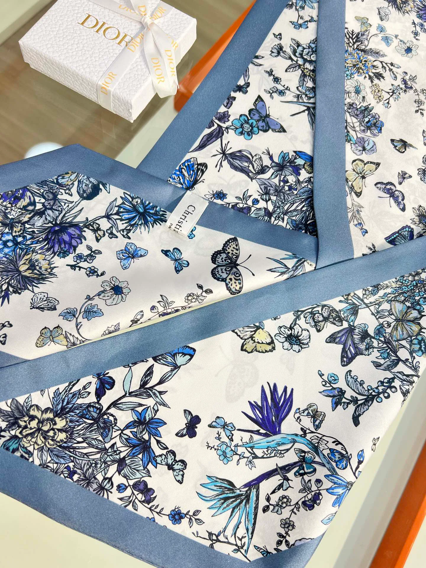 Платки Christian Dior 11527420