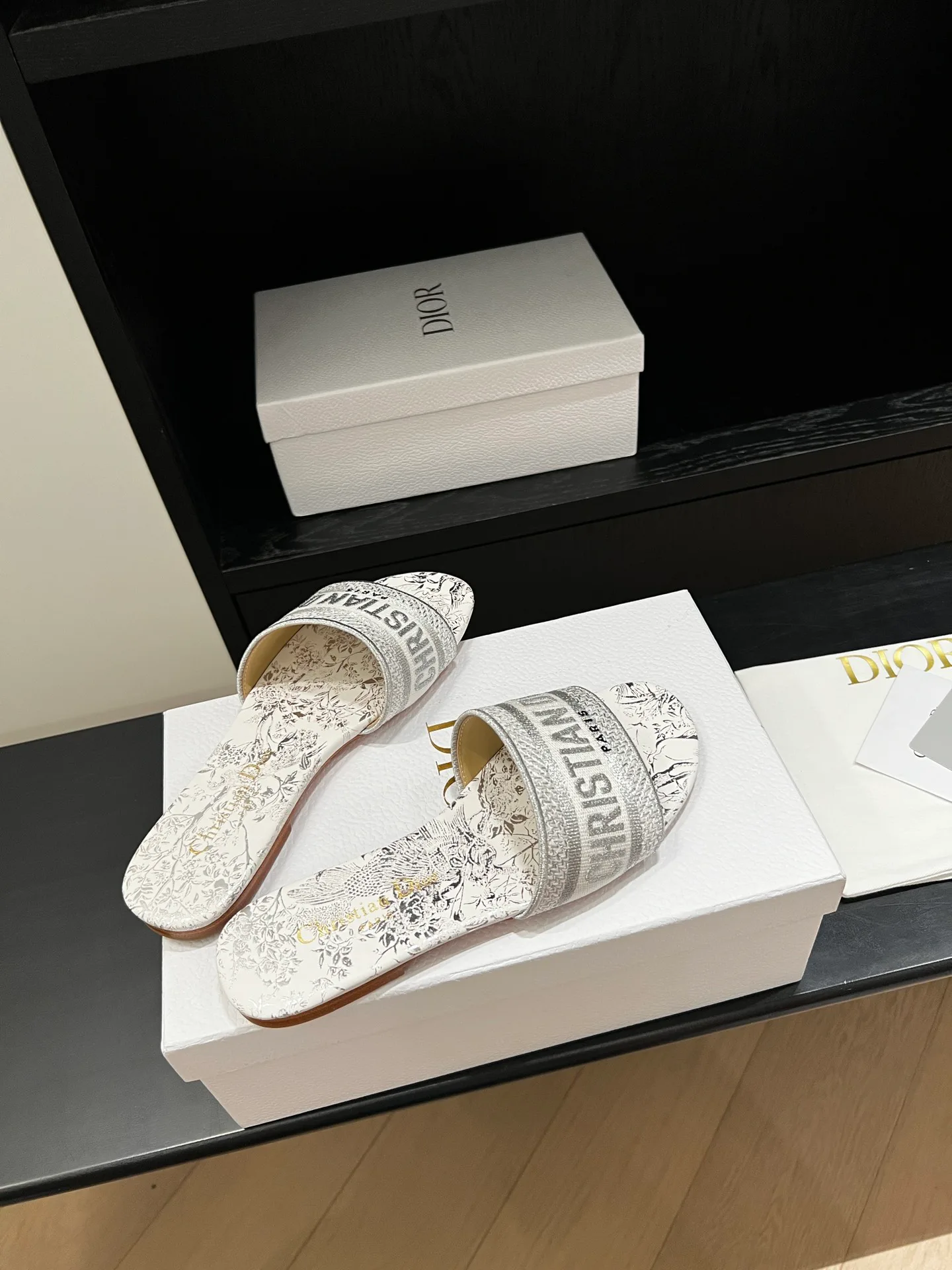 Шлепанцы Женские Christian Dior 11884675