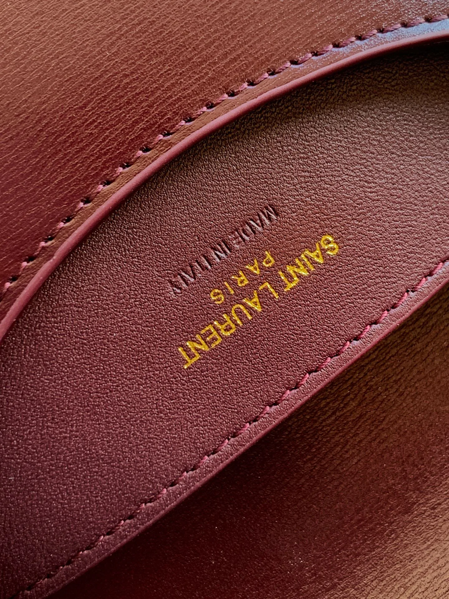 Сумки На Ремне Женские Saint Laurent 11309783