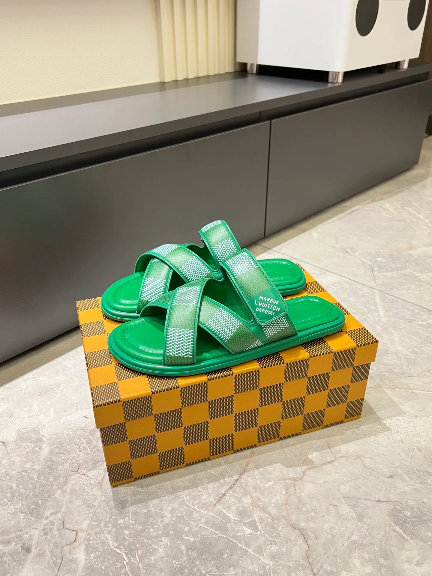 Шлепанцы Мужские Louis Vuitton 5070826