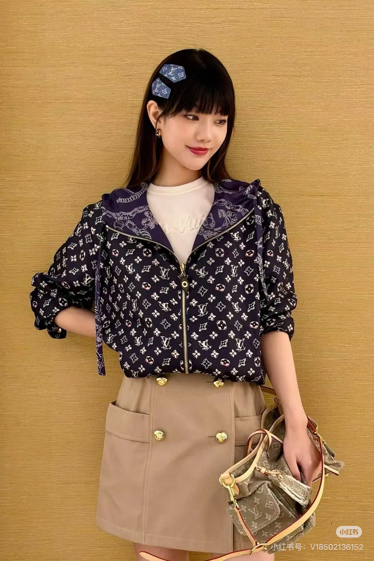 Куртки И Пуховики Женские Louis Vuitton 12649547