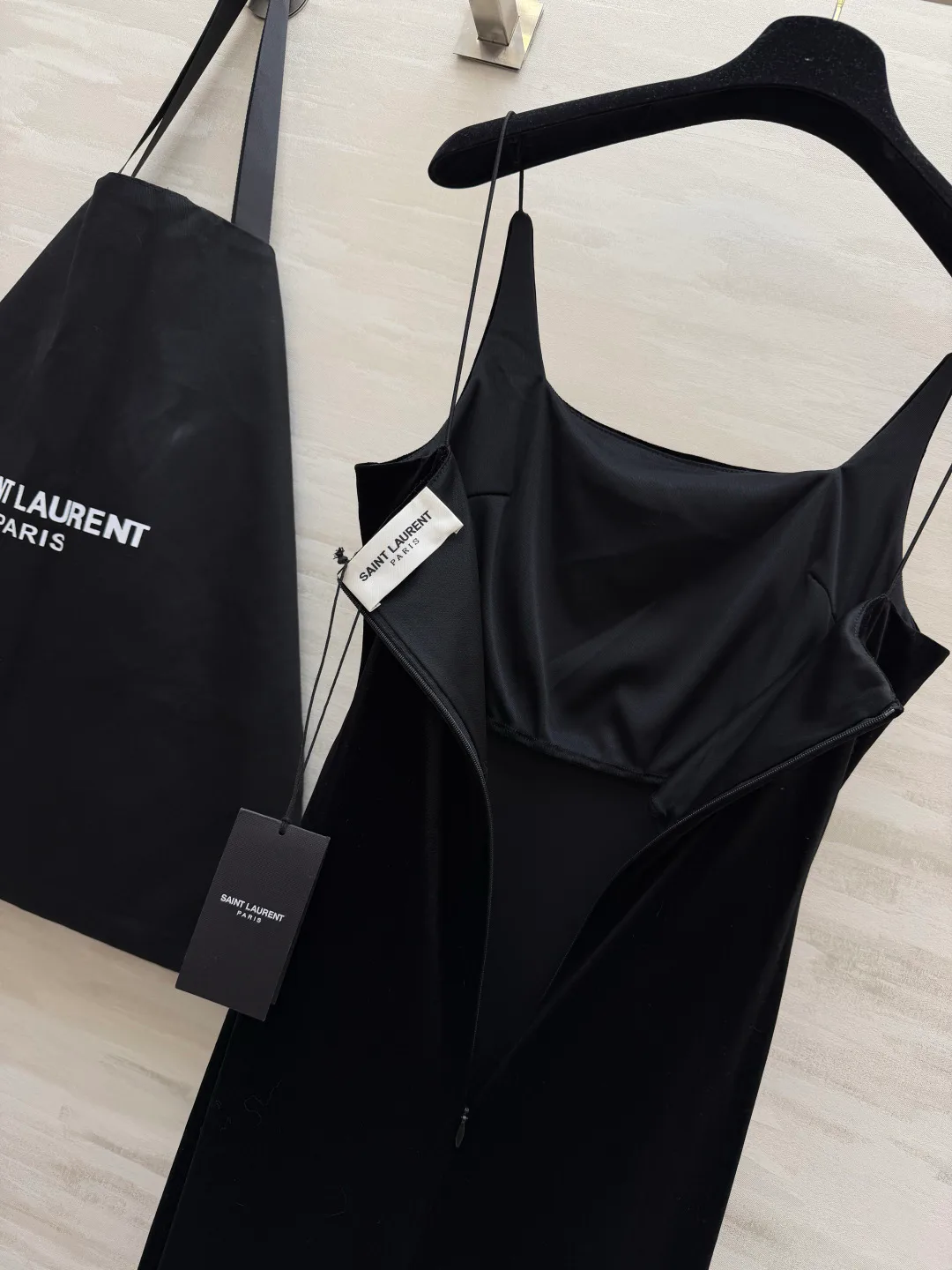 Платья Женские Saint Laurent 17499871