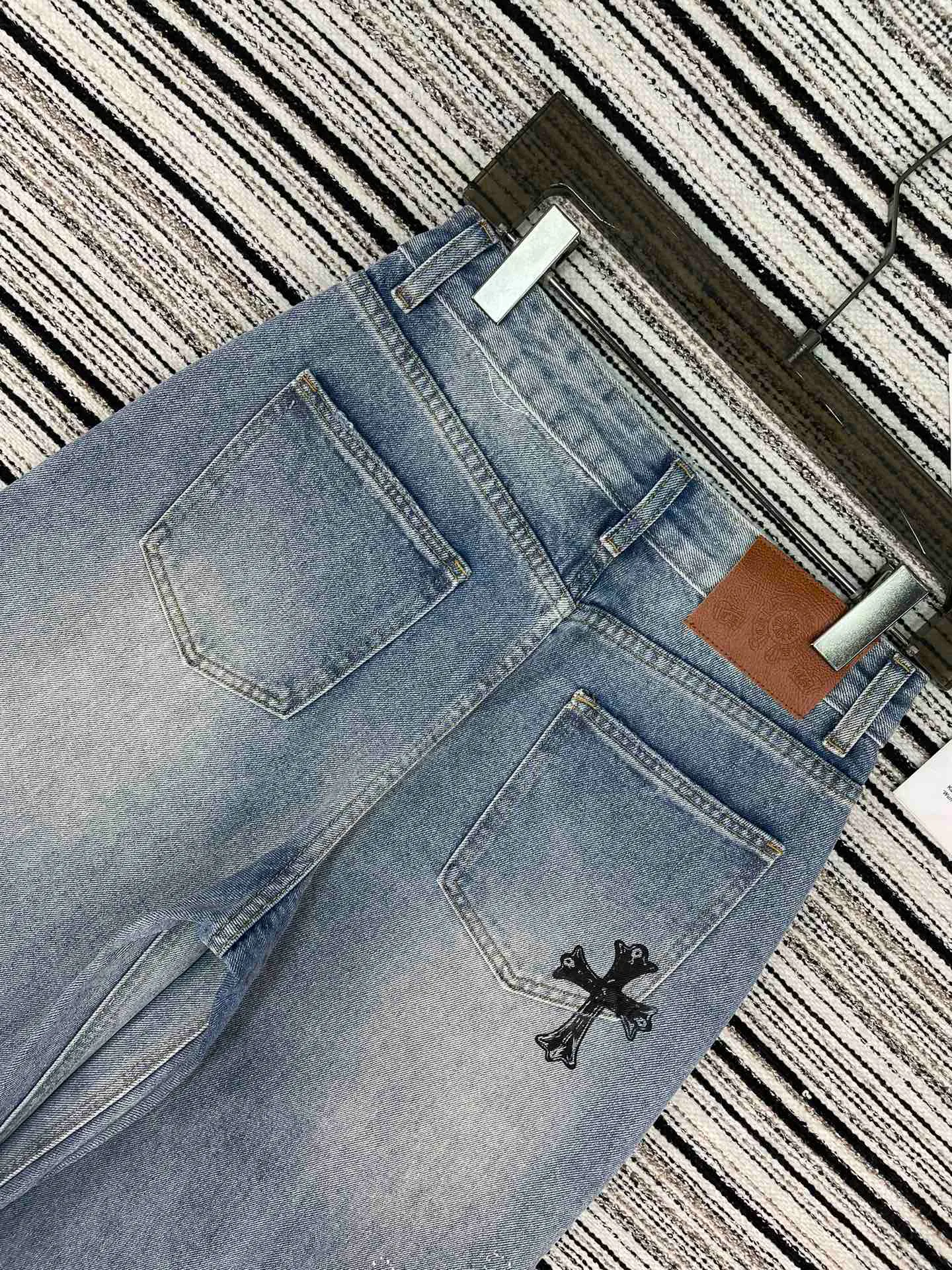 Джинсы Женские Chrome Hearts 11181574