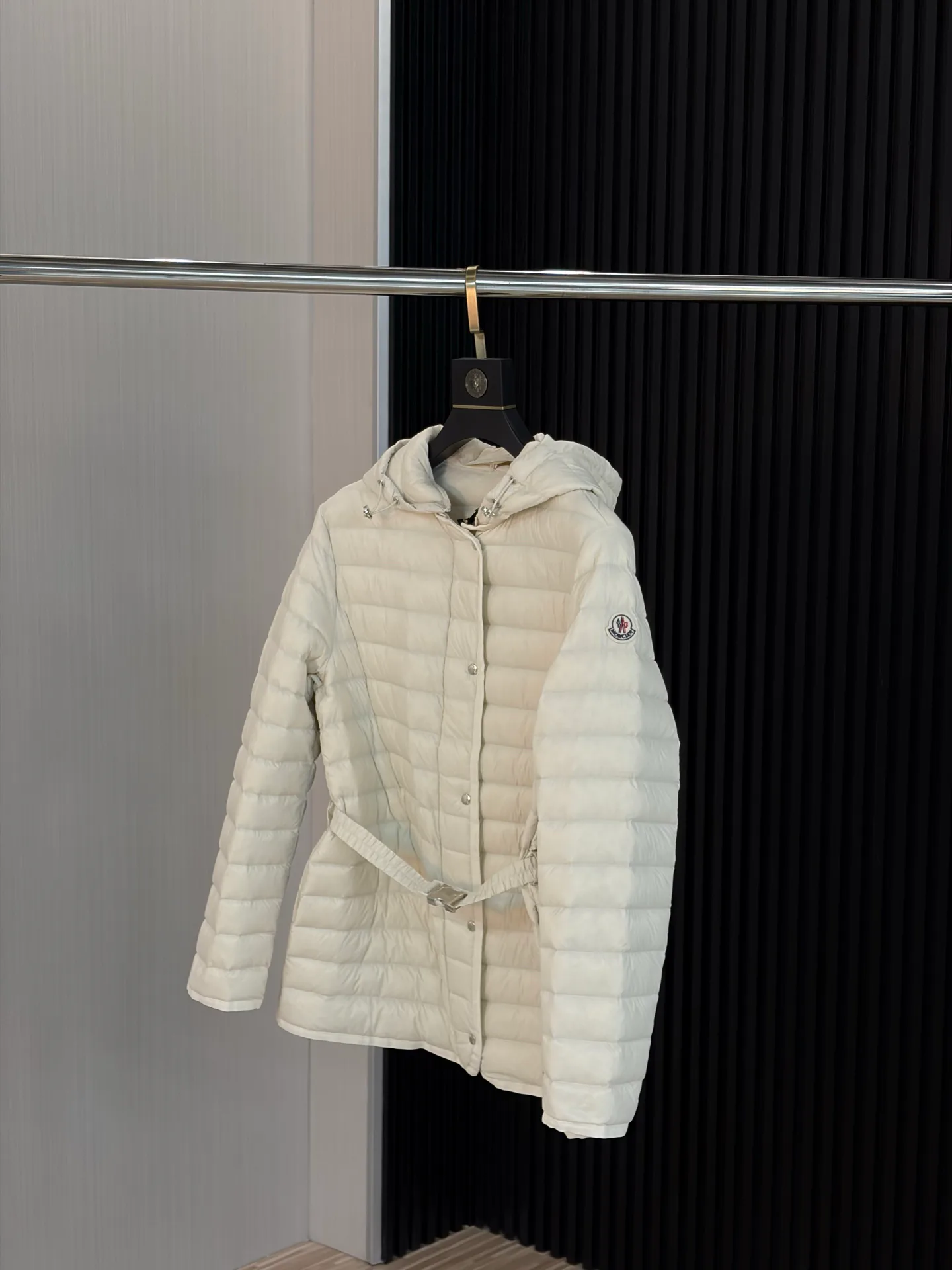 Куртки И Пуховики Женские Moncler 18529865