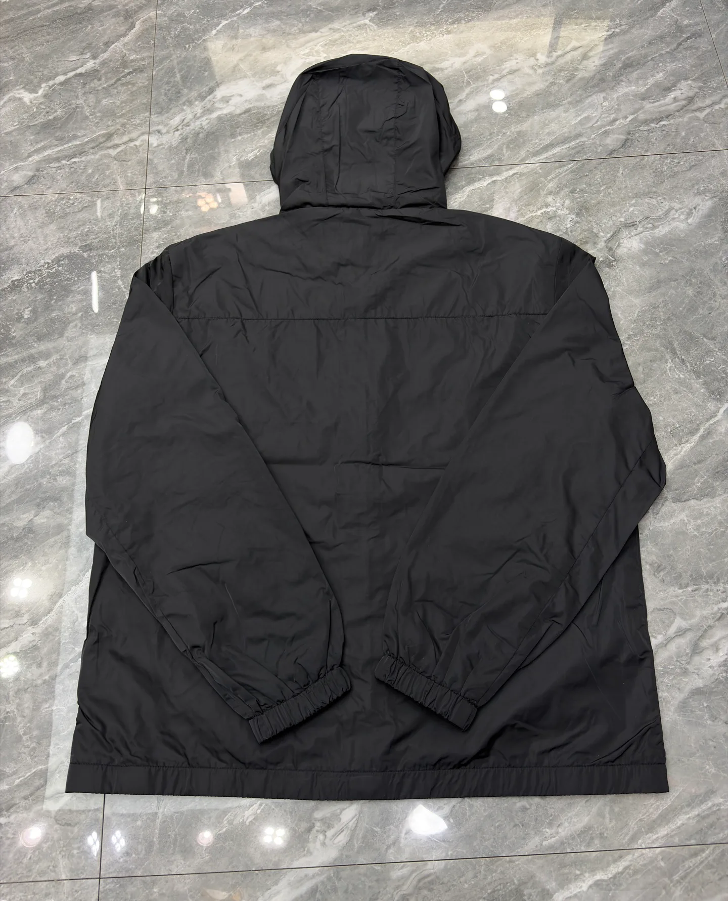 Куртки И Пуховики Мужские Moncler 11641504