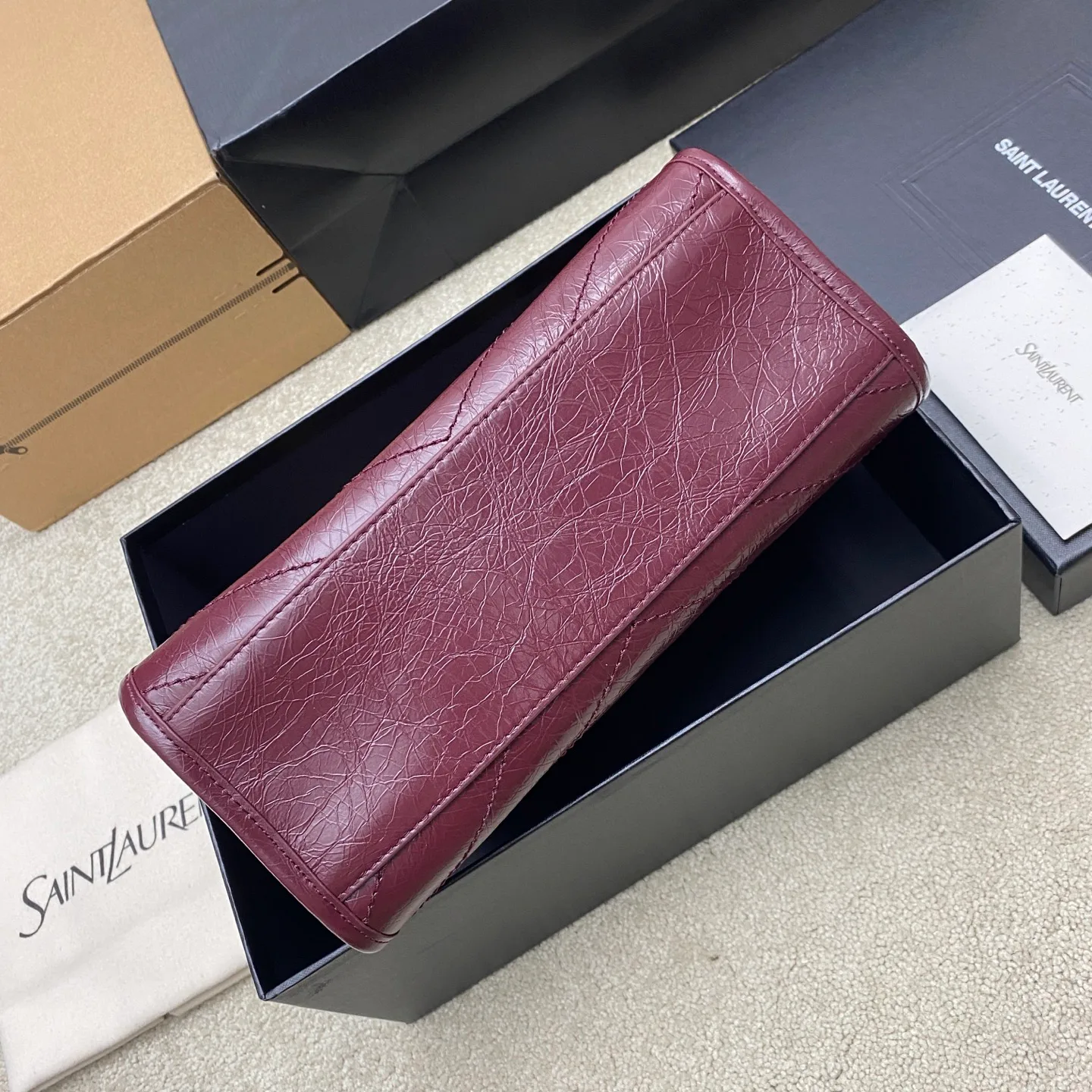 Классические Сумки Женские Saint Laurent 11152478