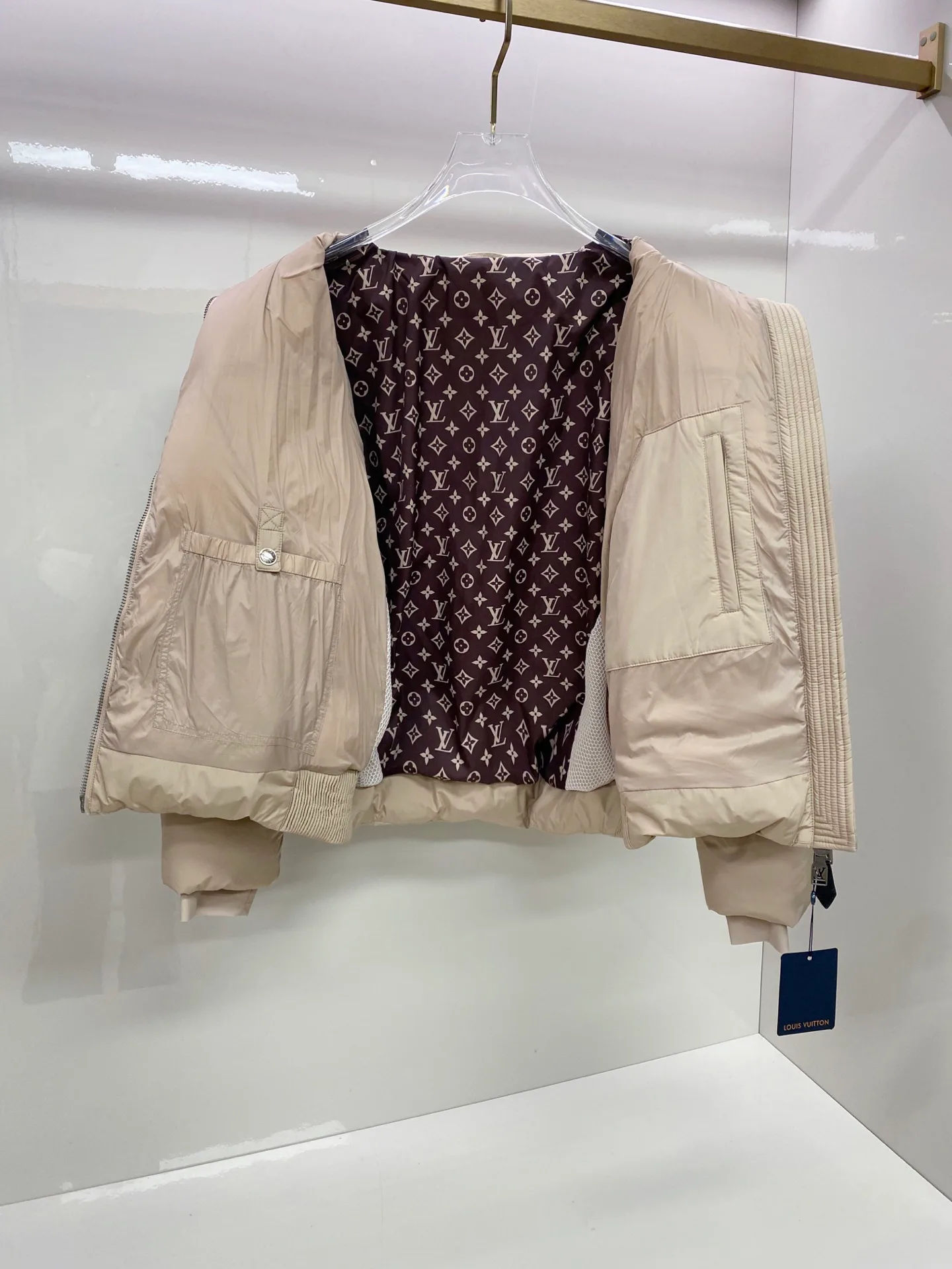 Куртки И Пуховики Мужские Louis Vuitton 1129763