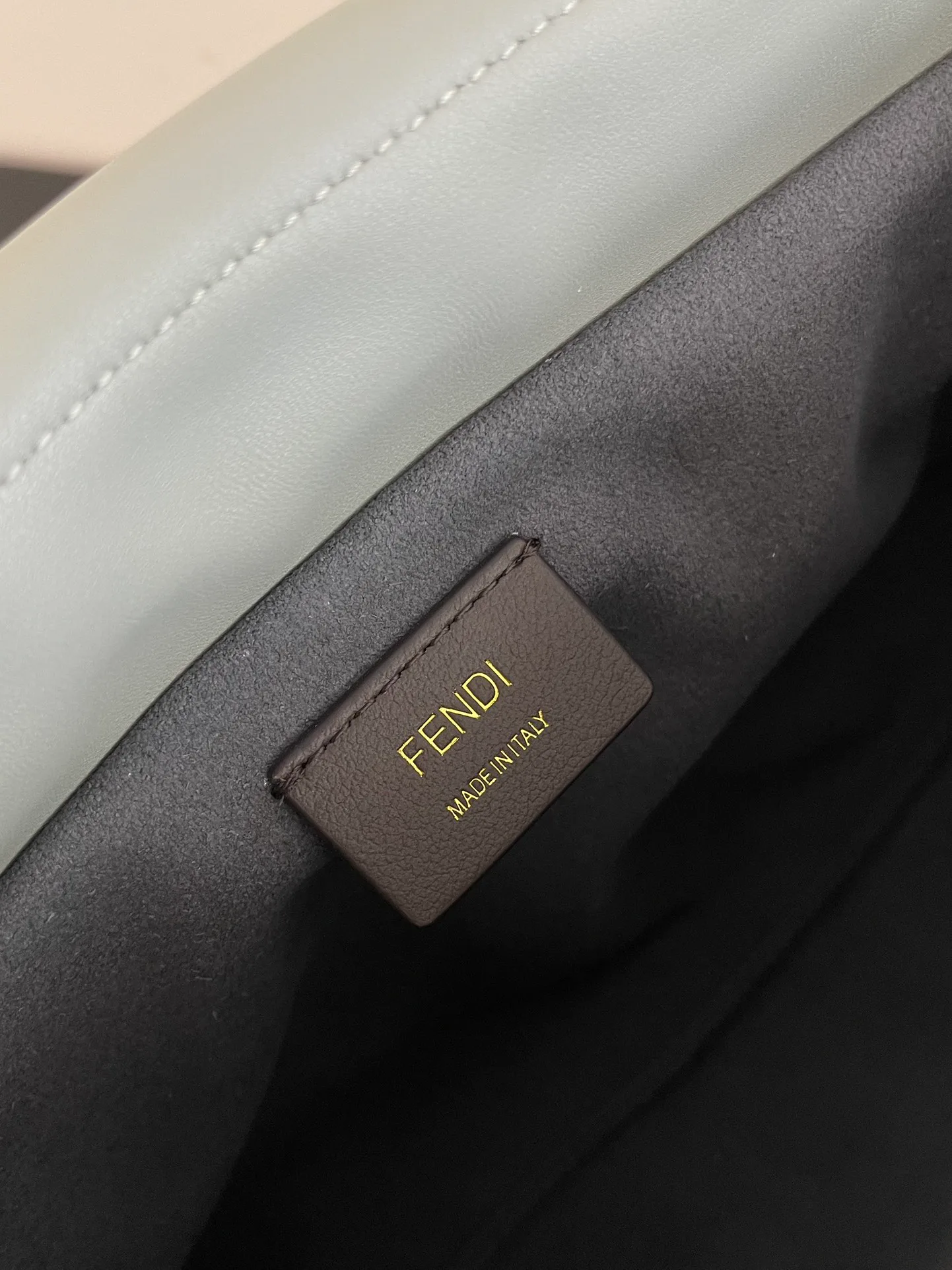 Классические Сумки Женские Fendi 13546221