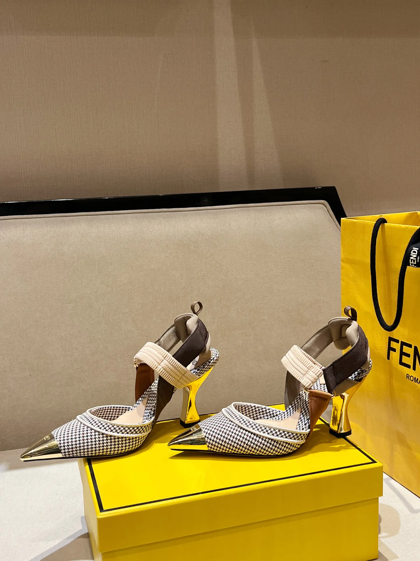 Туфли Женские Fendi 11156800