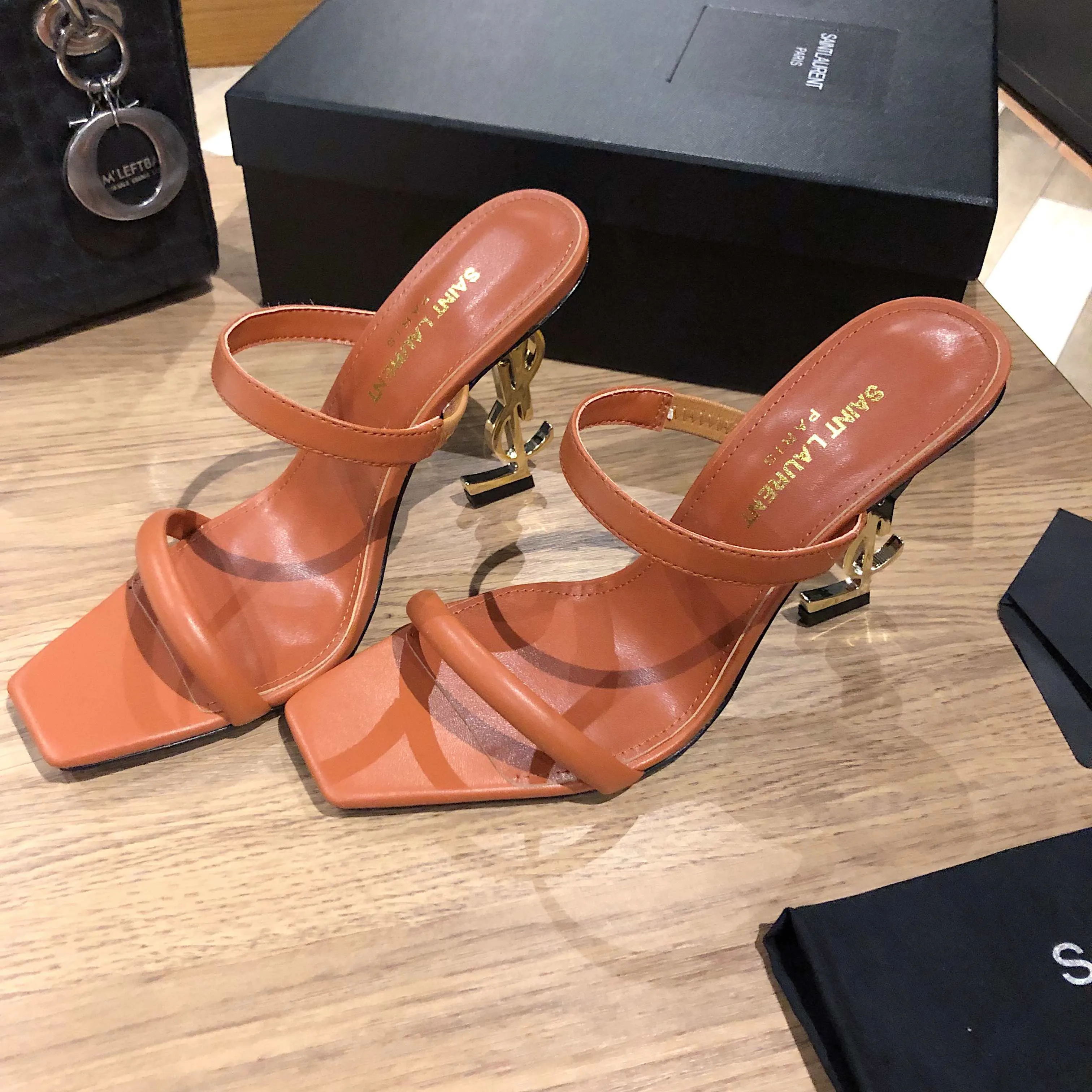 Босоножки Женские Saint Laurent 11220495