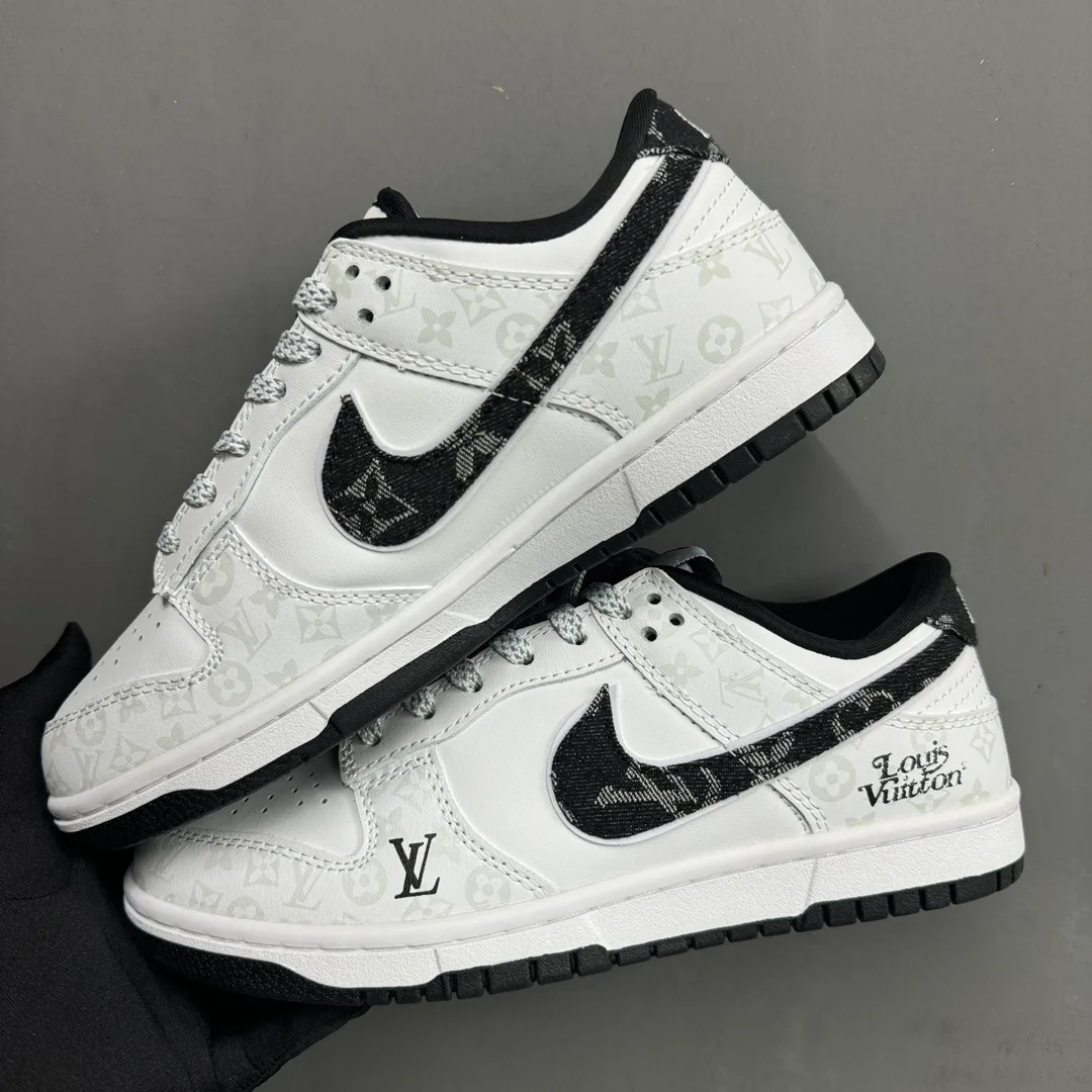 Кроссовки Женские Nike 374045