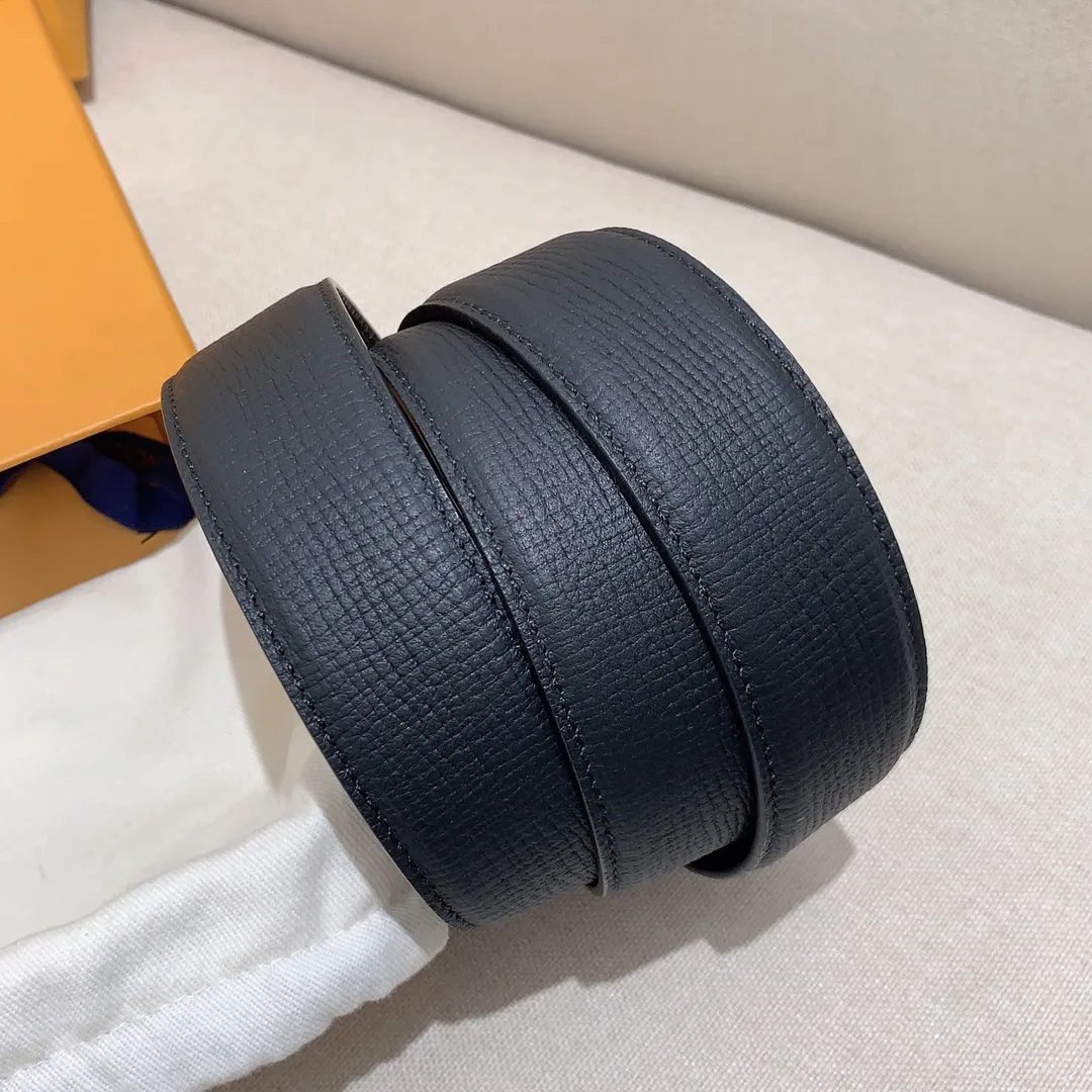 Ремни Louis Vuitton 11704510