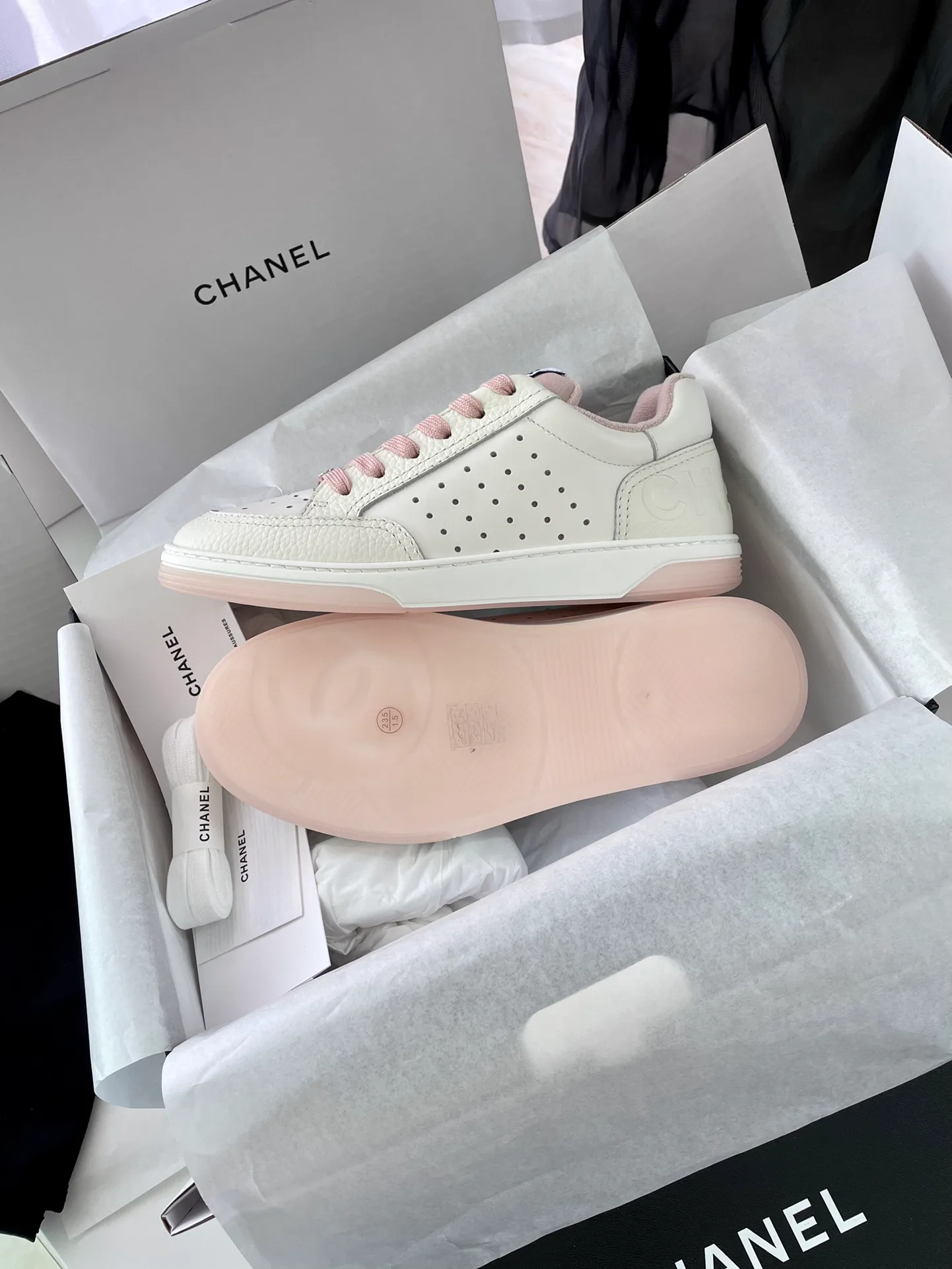 Кроссовки Женские Chanel 1216607